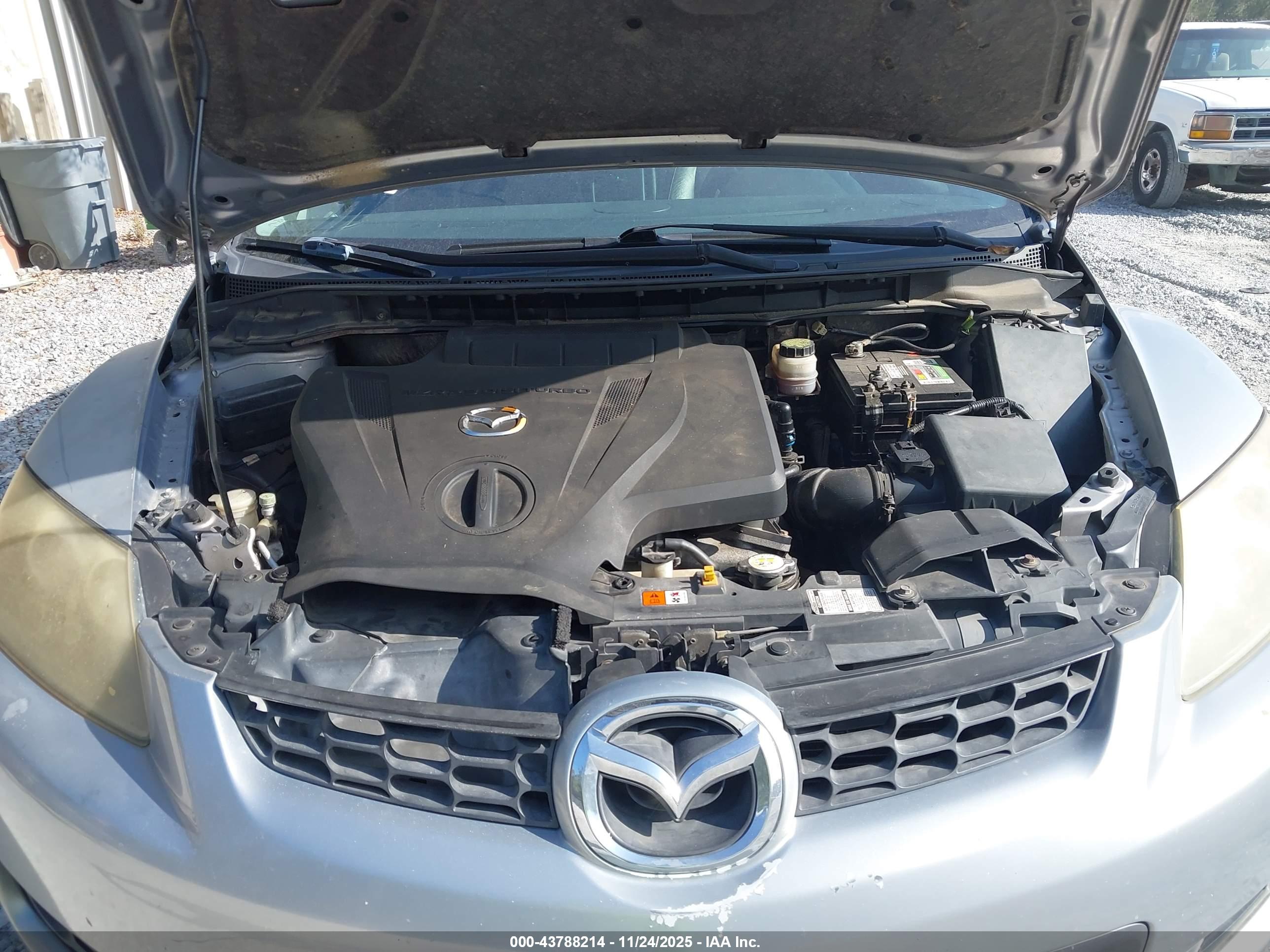 MAZDA CX-7 image 10