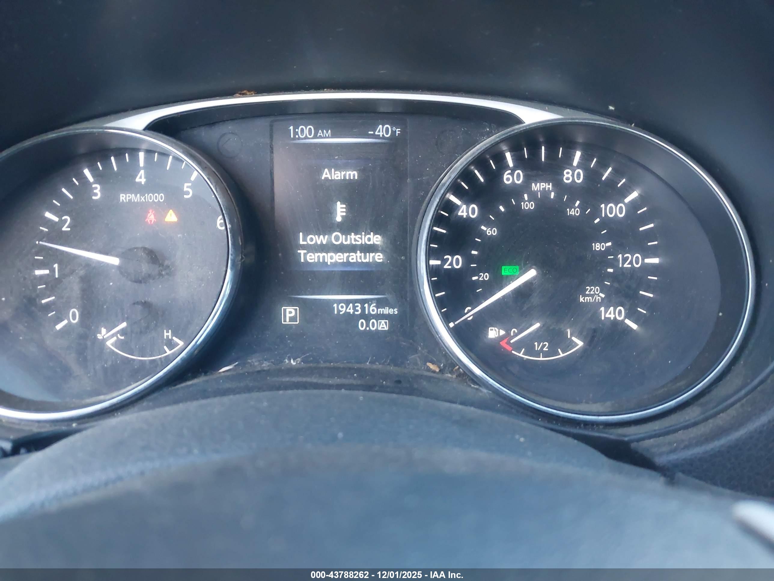 NISSAN ROGUE image 7