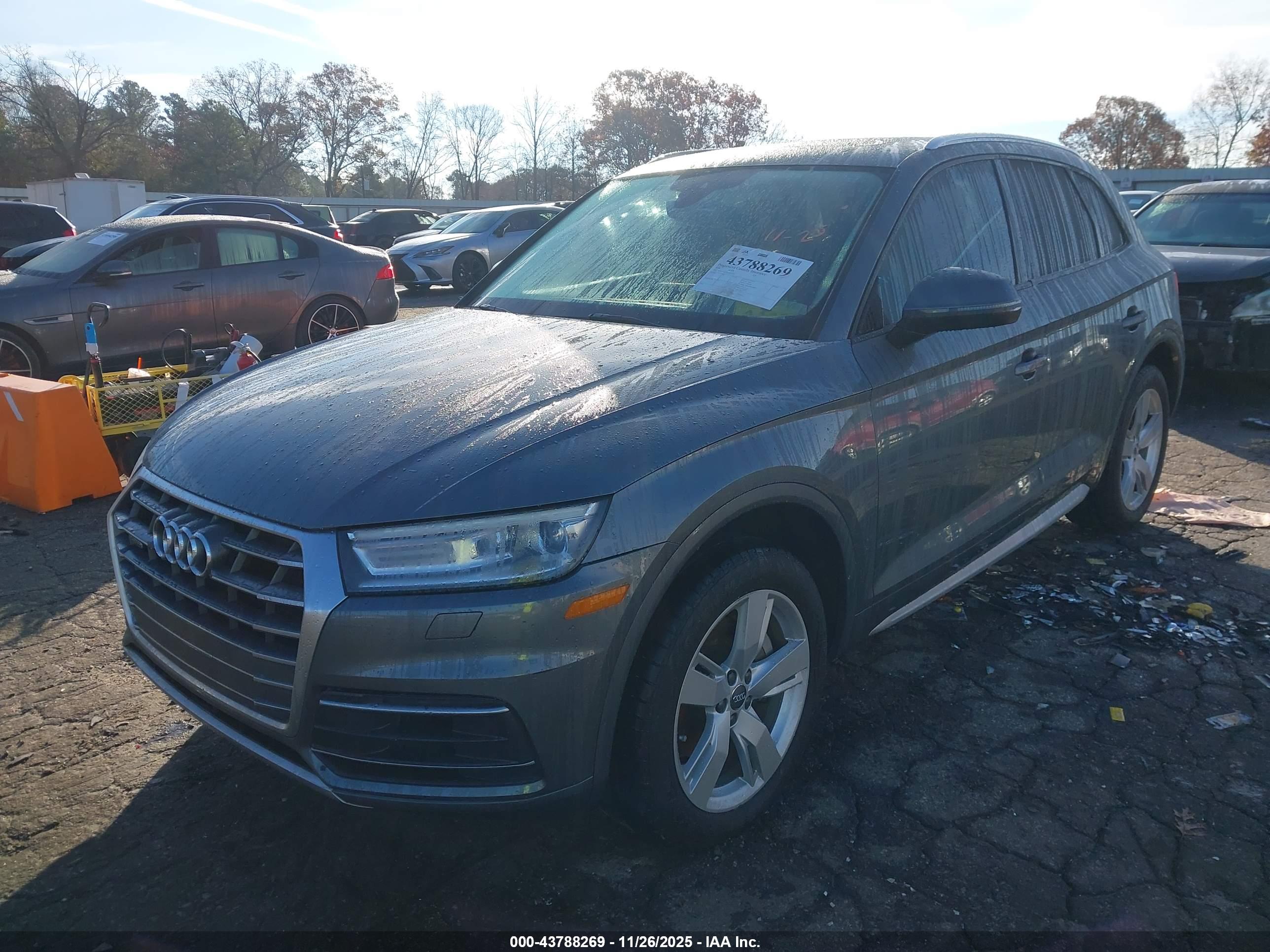 AUDI Q5 image 2