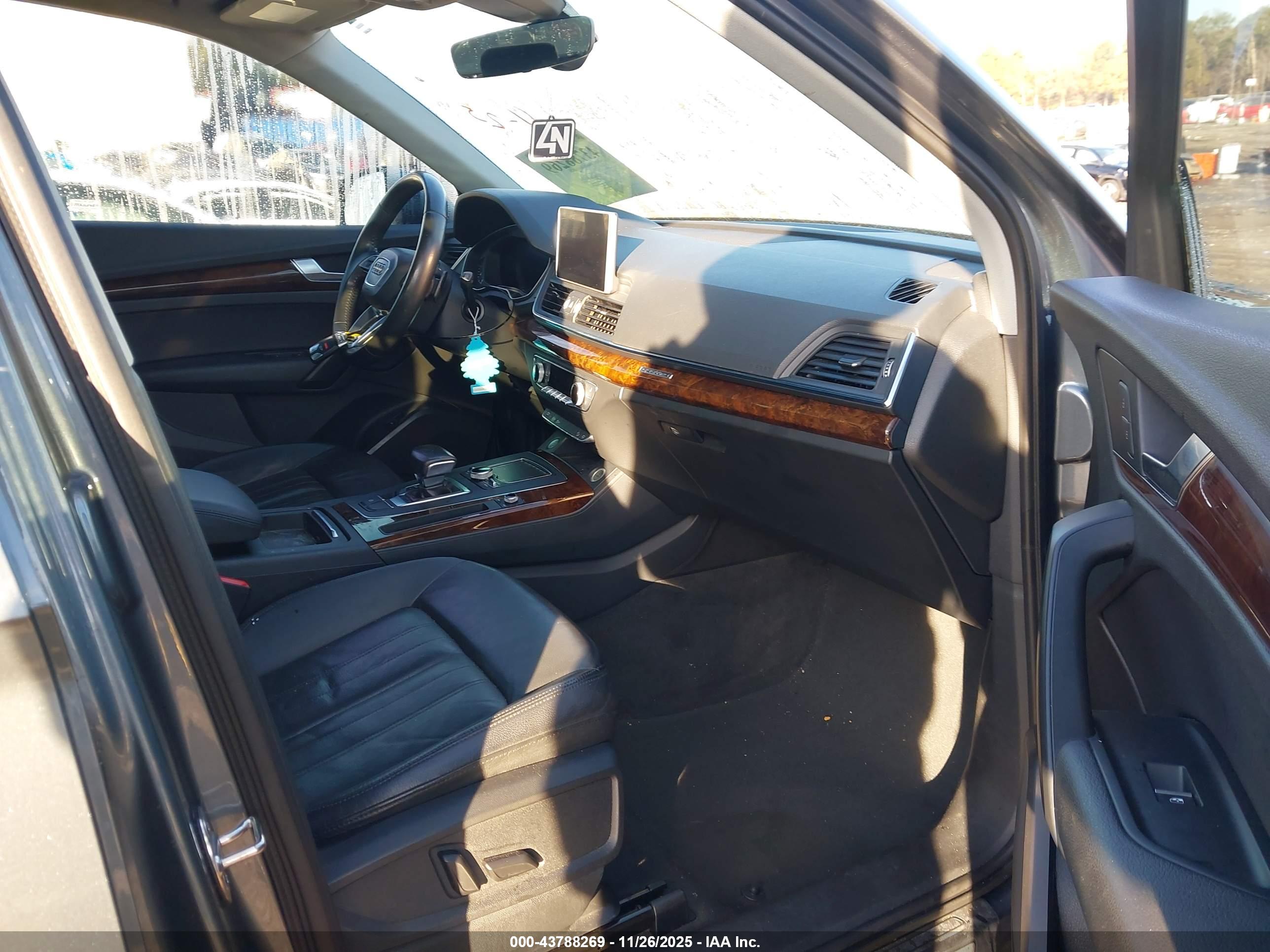 AUDI Q5 image 5