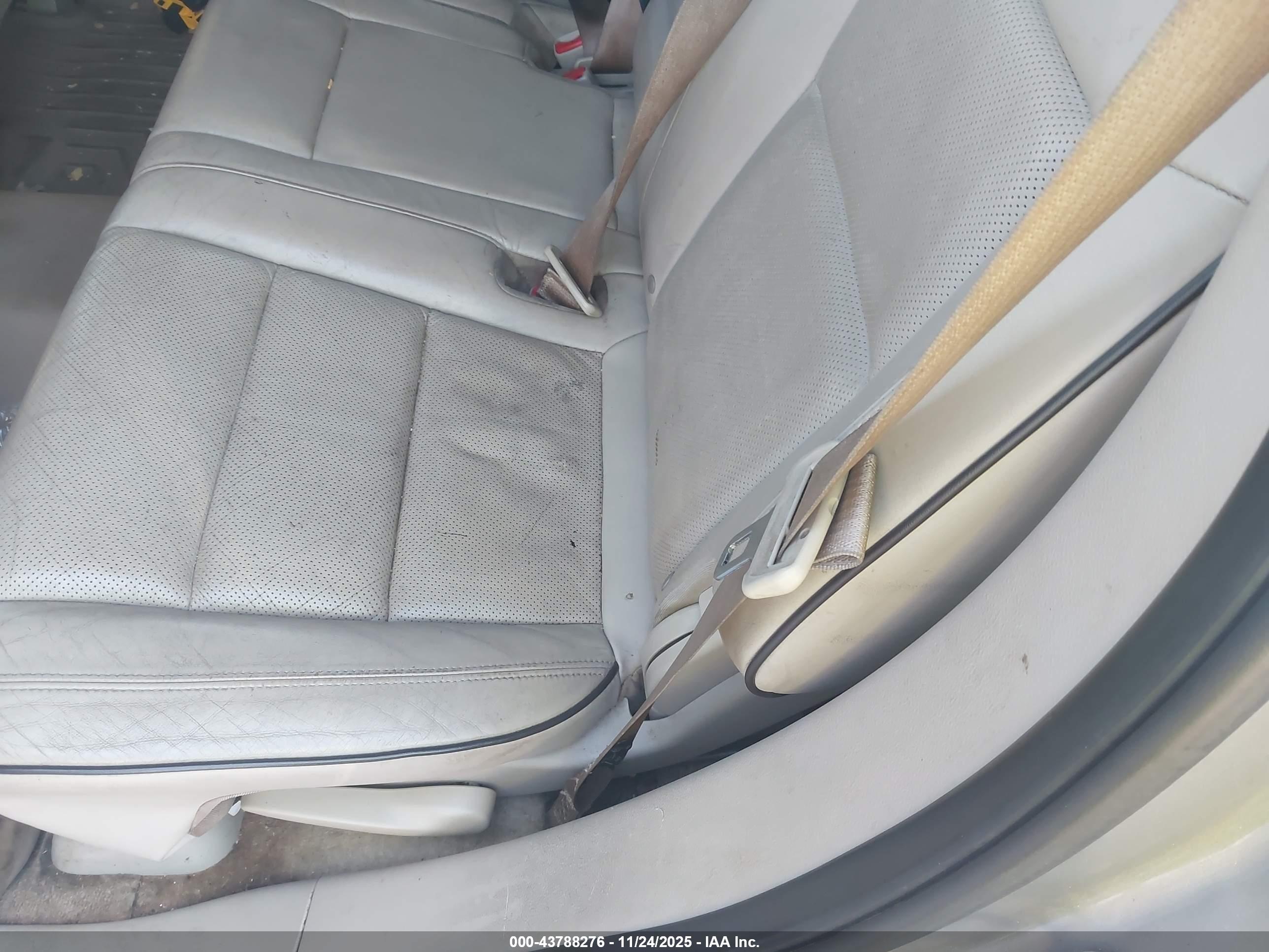 JEEP GRAND image 8