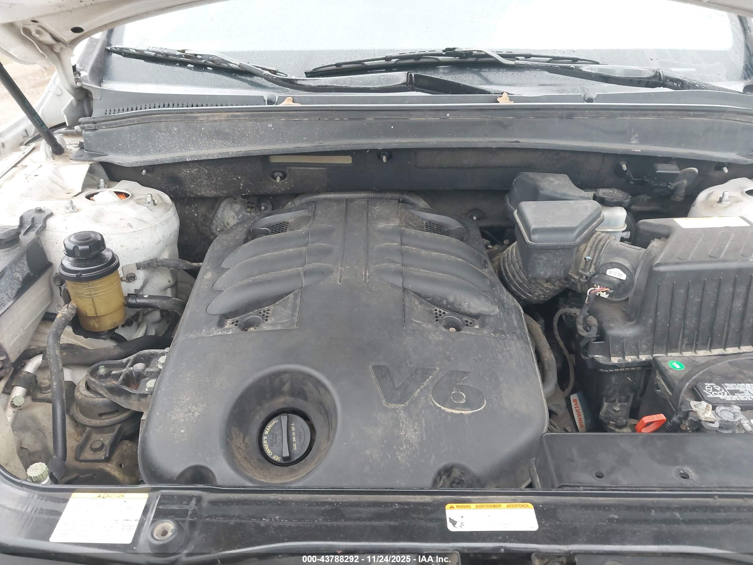 HYUNDAI SANTA image 10