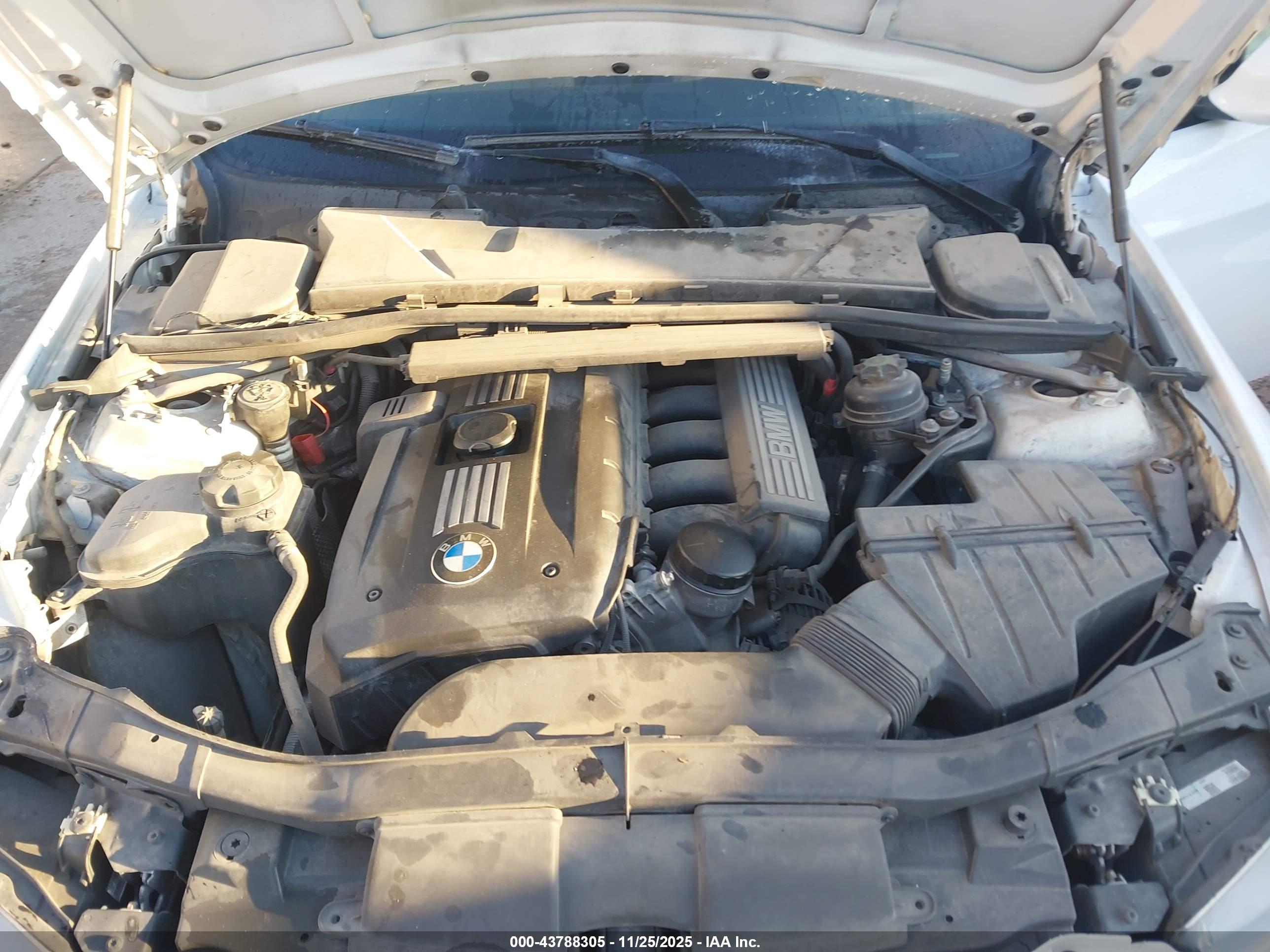 BMW 328I image 10