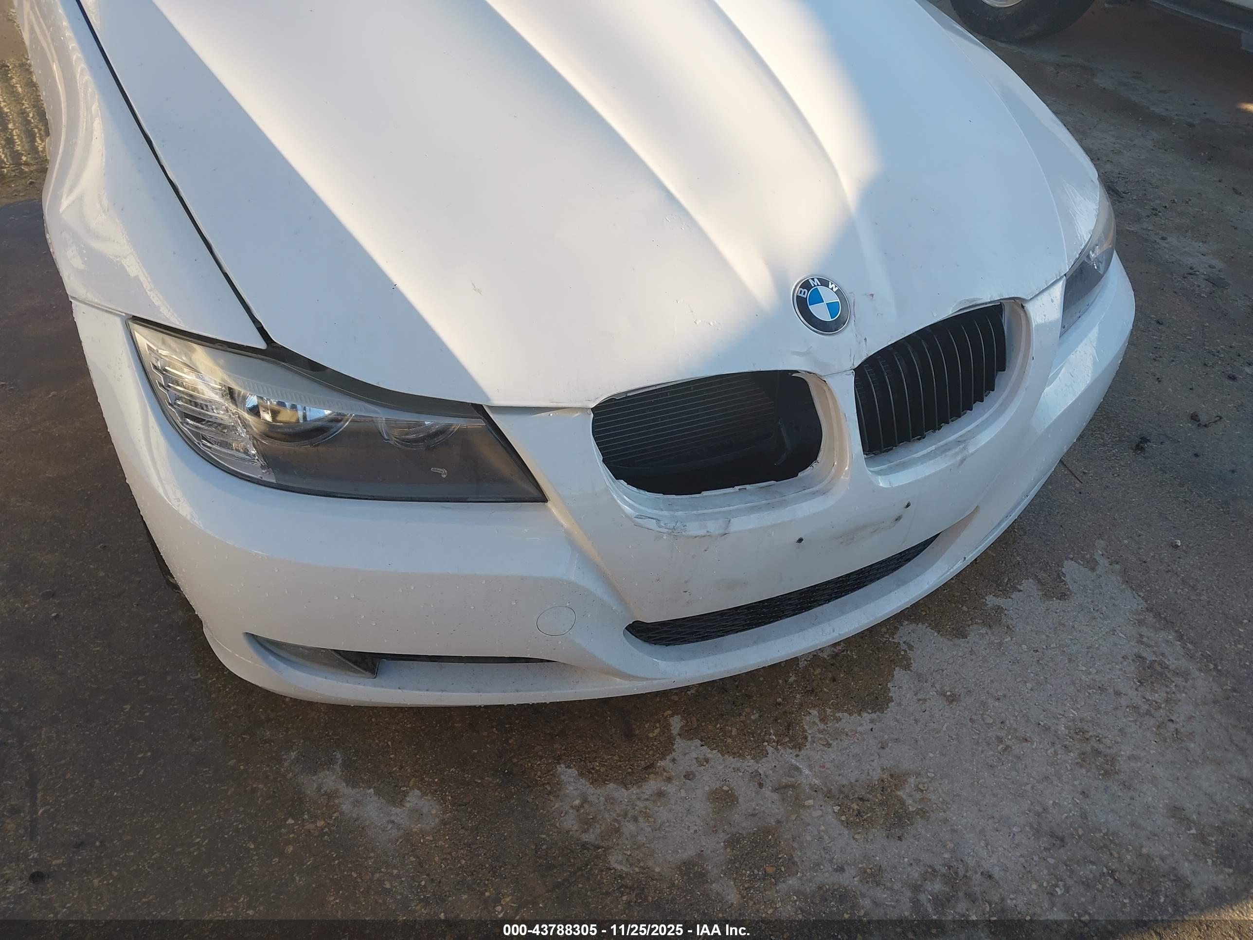 BMW 328I image 6