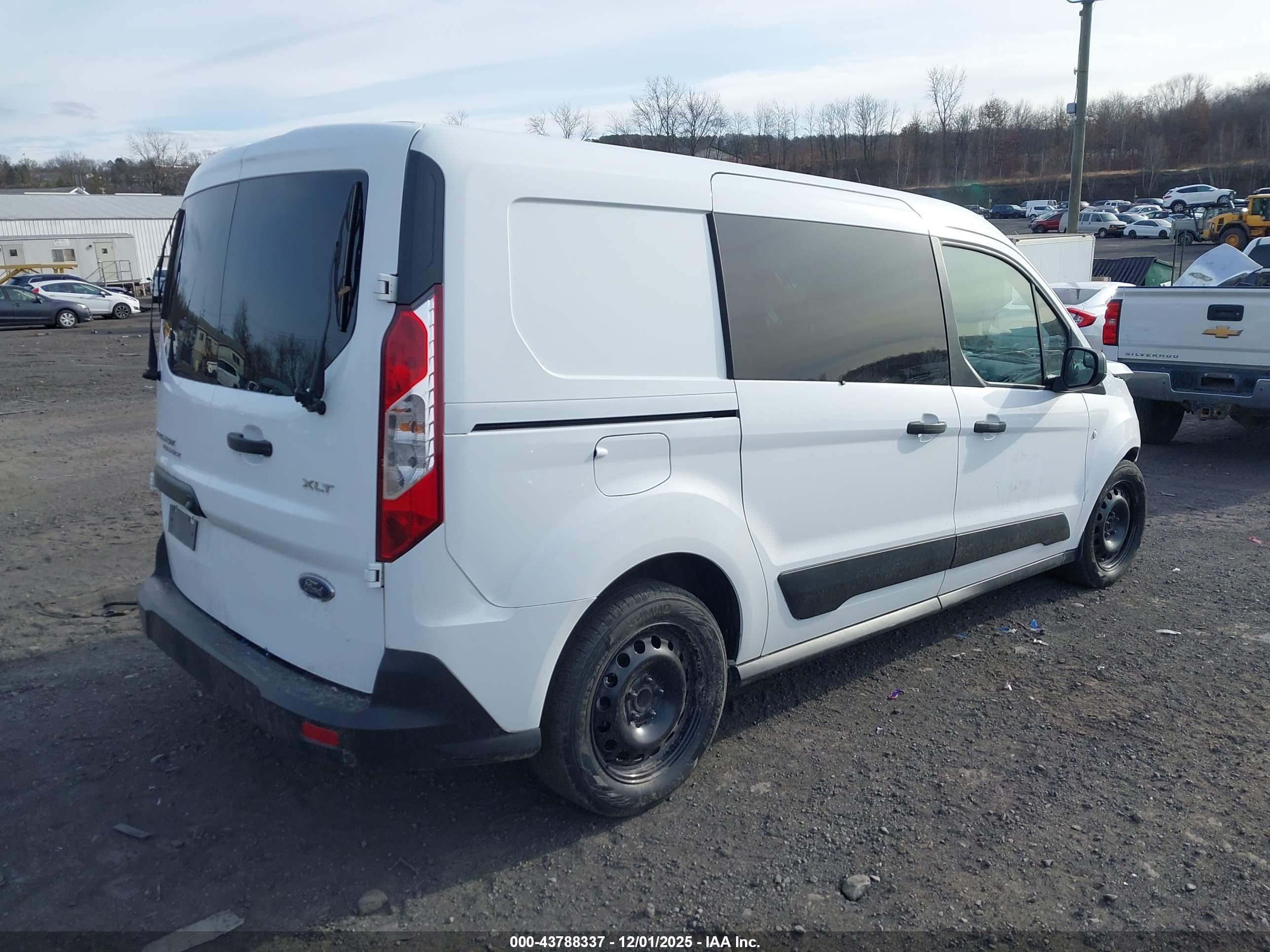 FORD TRANSIT image 4
