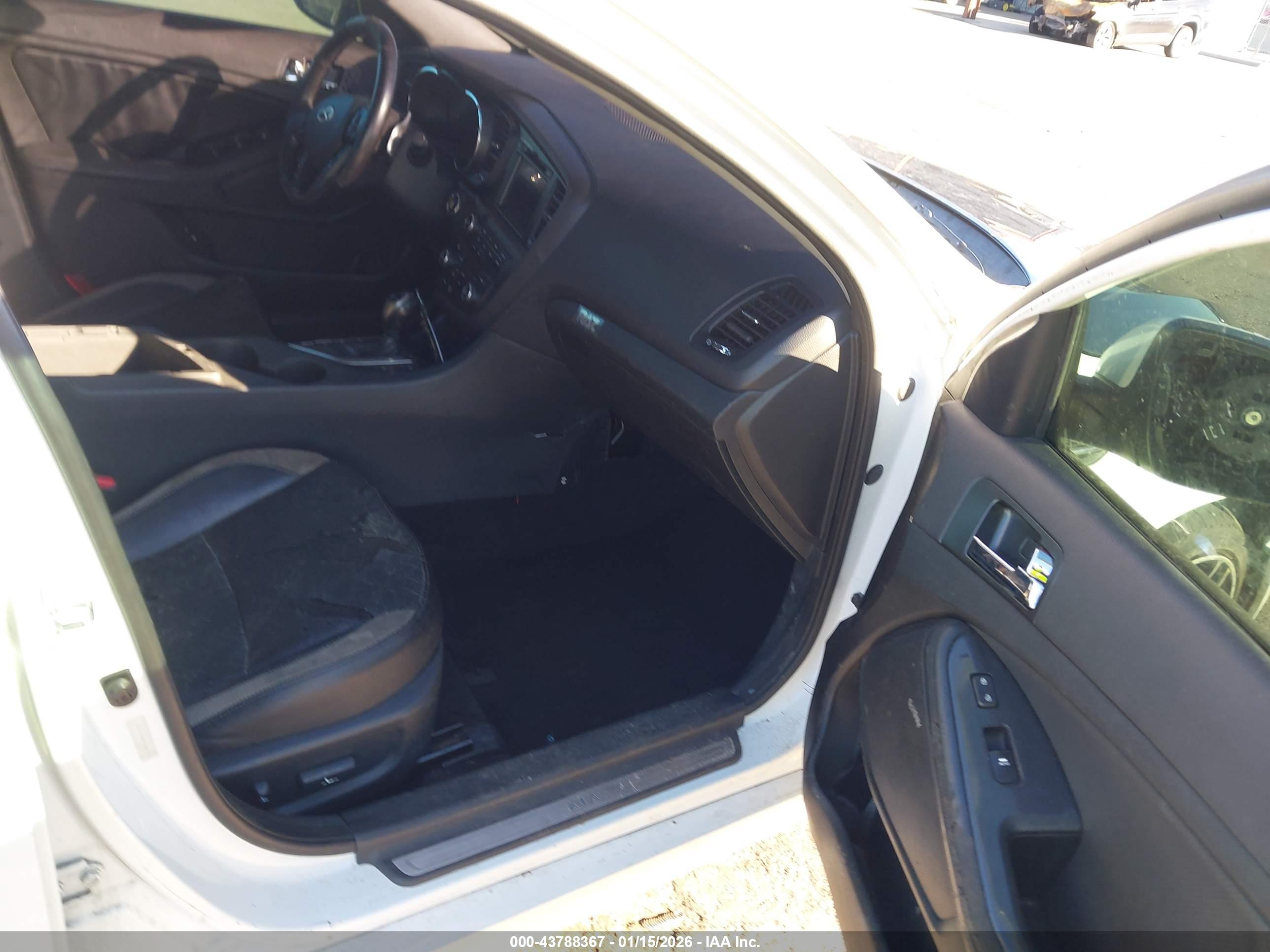 KIA OPTIMA image 5