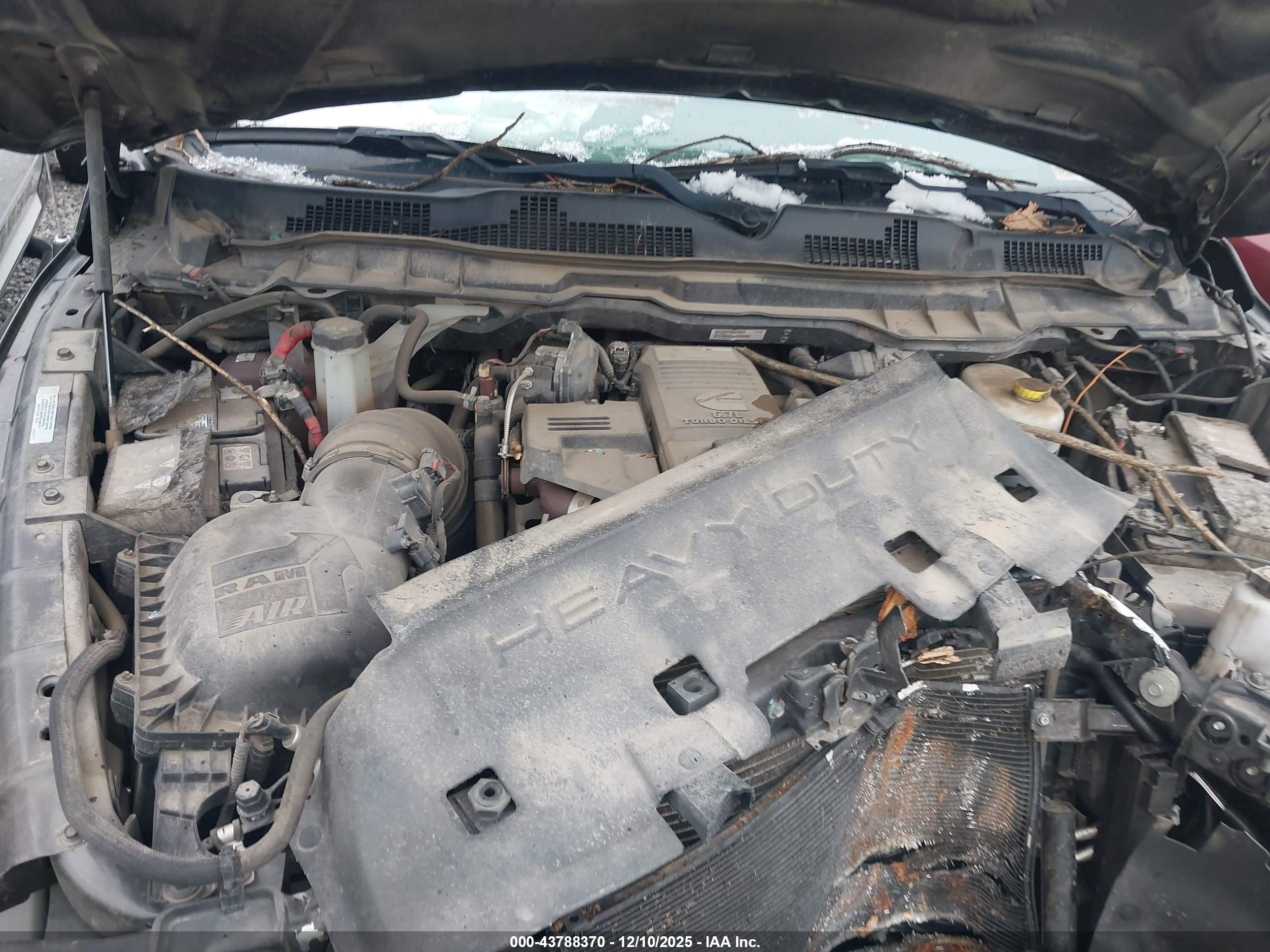 RAM 3500 image 10