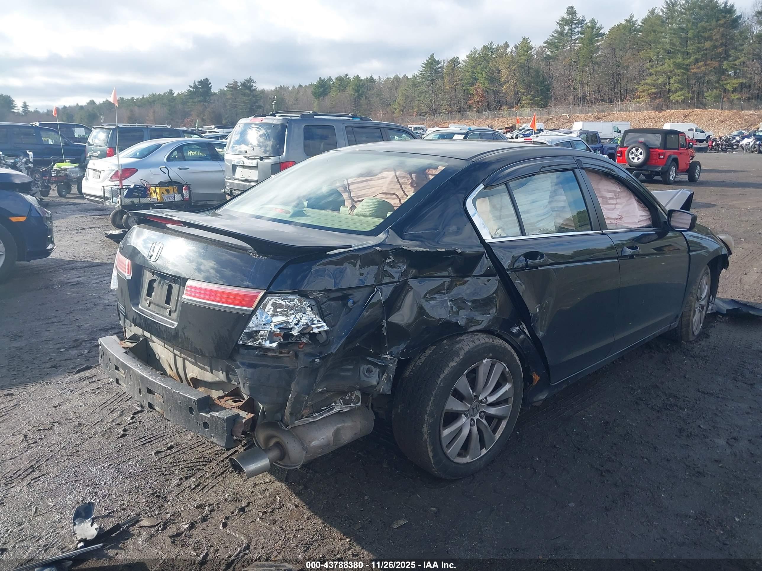 HONDA ACCORD image 4