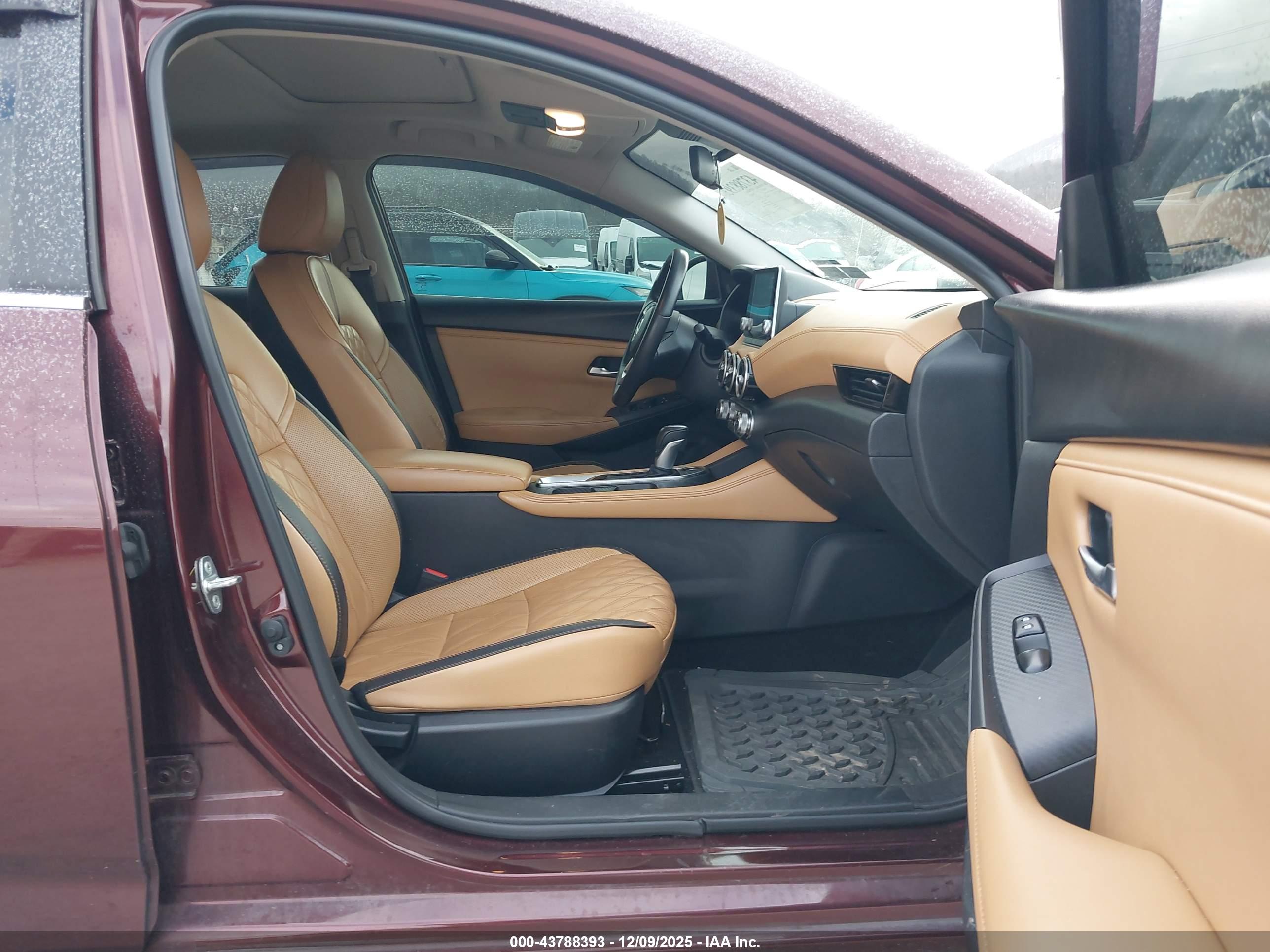 NISSAN SENTRA image 5