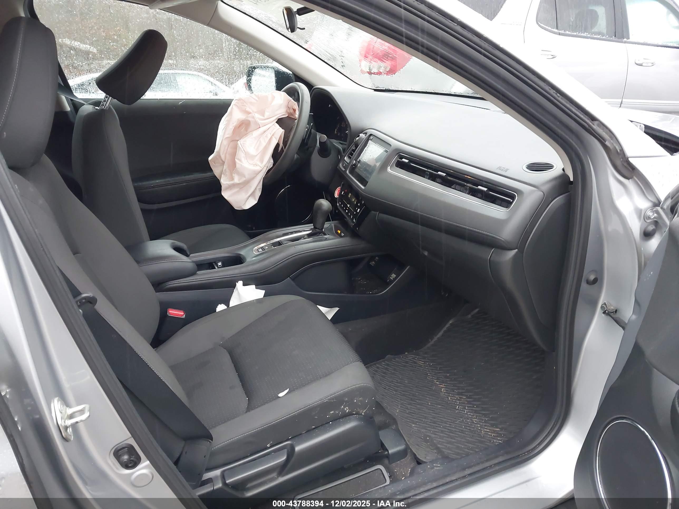 HONDA HR-V image 5
