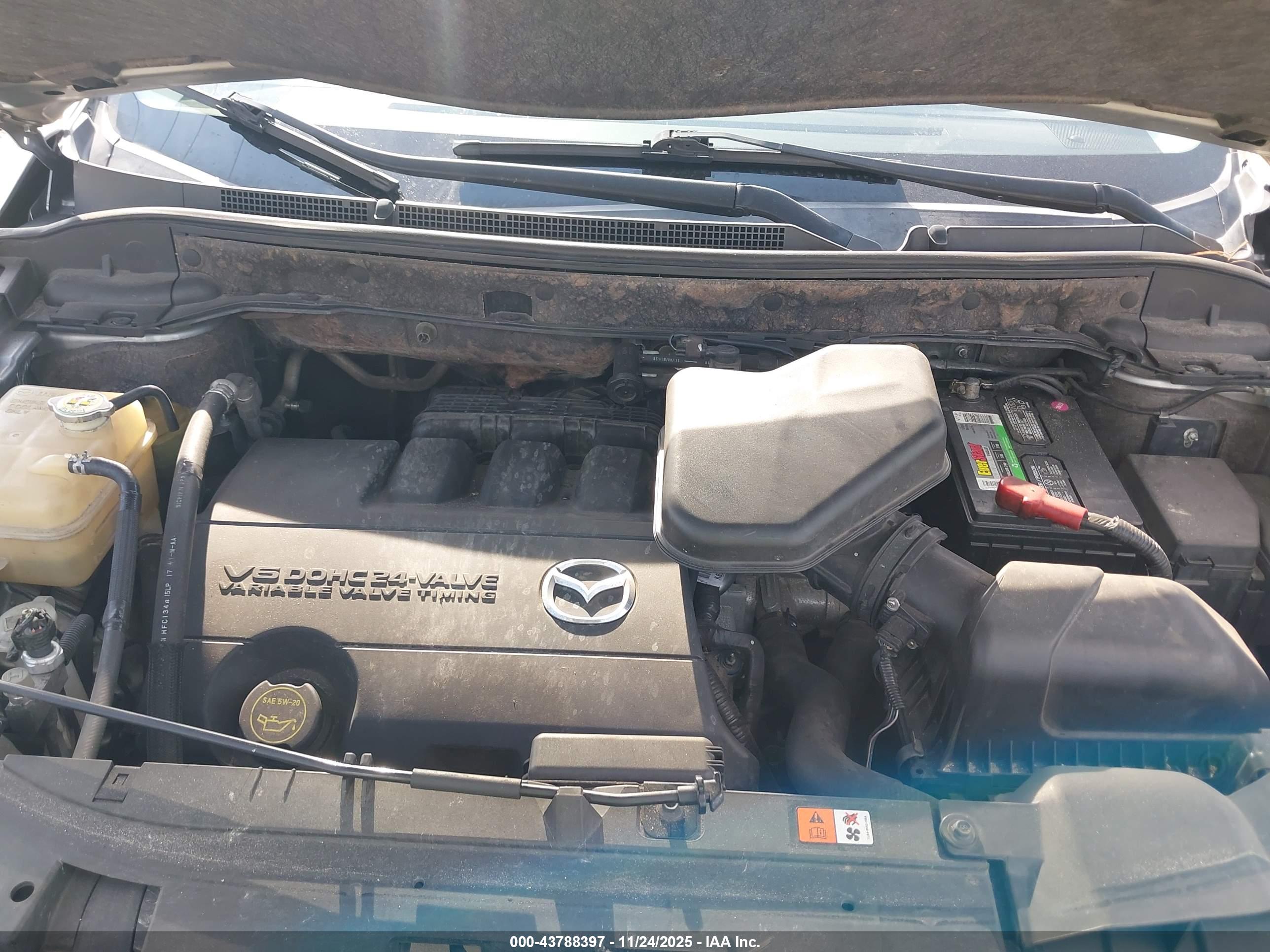 MAZDA CX-9 image 10