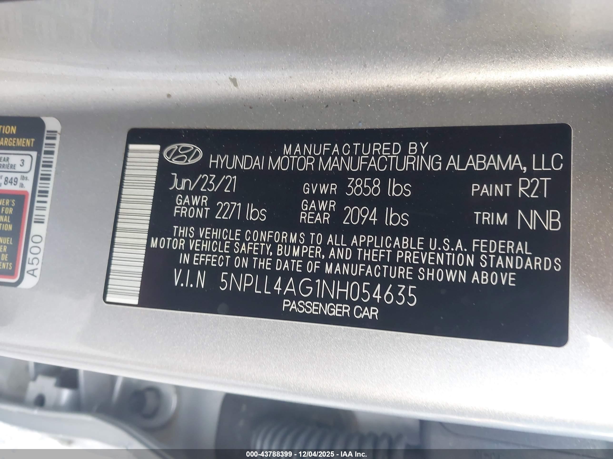 HYUNDAI ELANTRA image 9