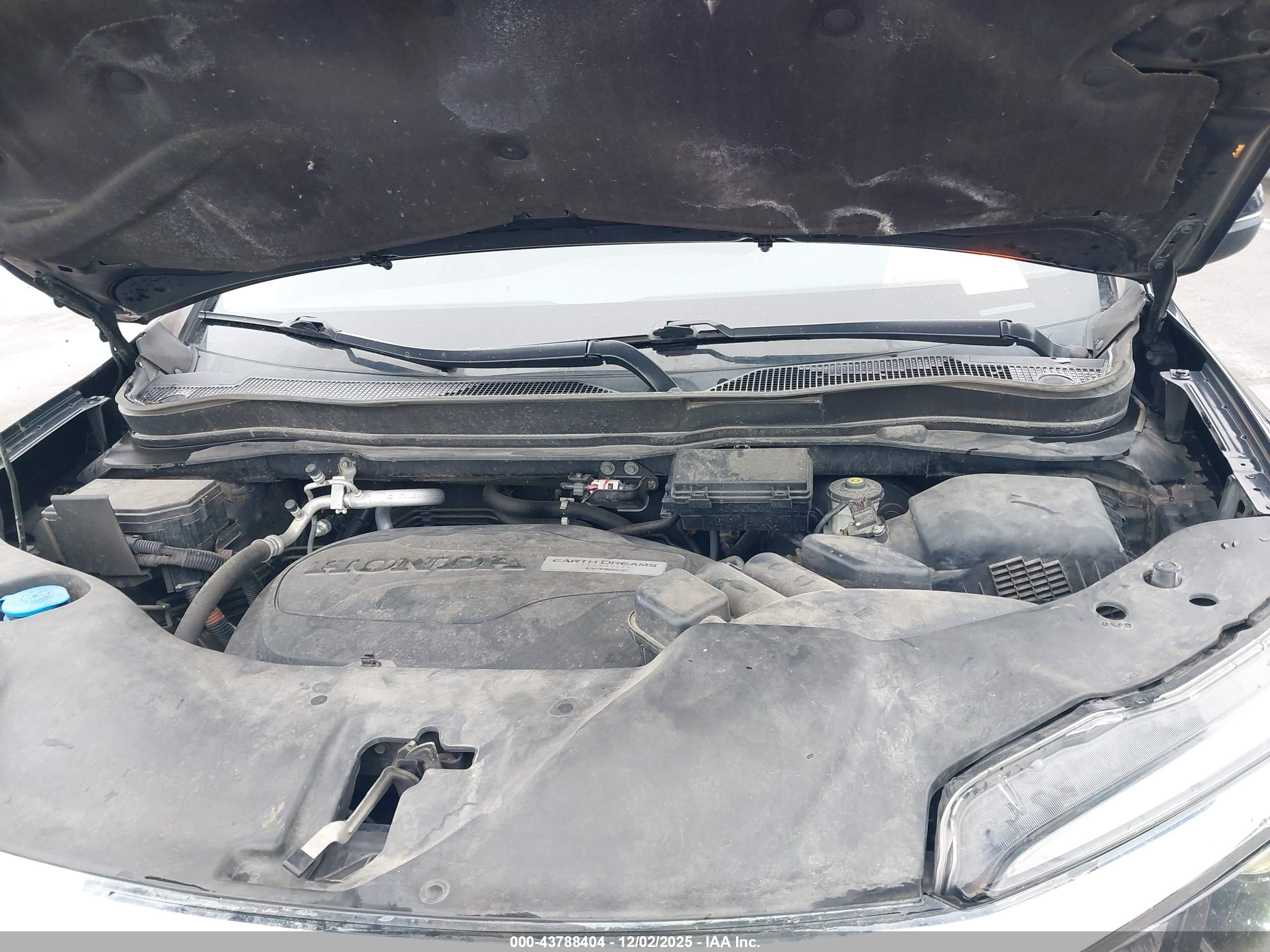 HONDA PILOT image 10