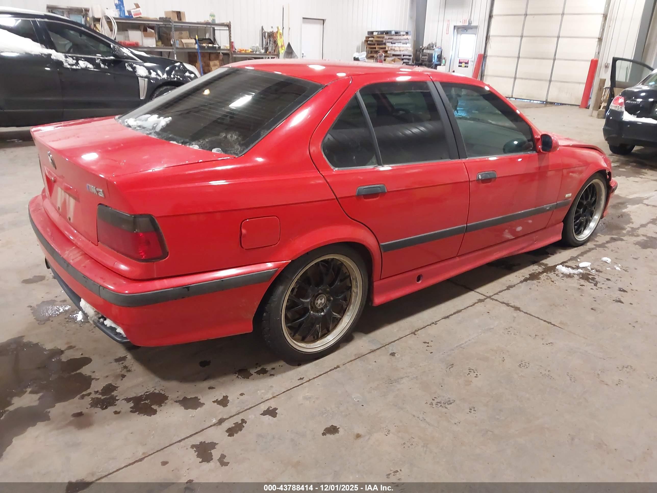 BMW M3 image 4