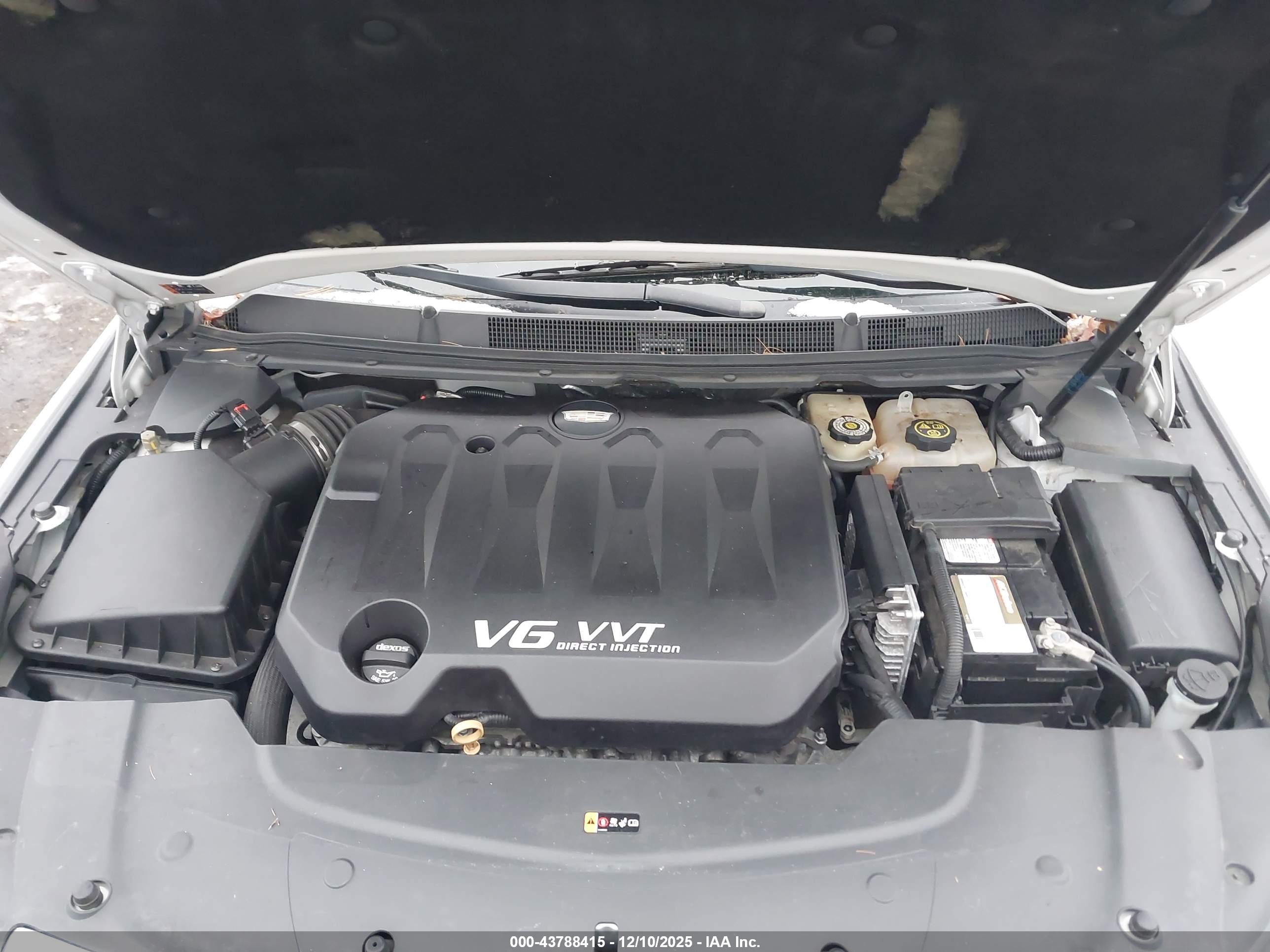 CADILLAC XTS image 10