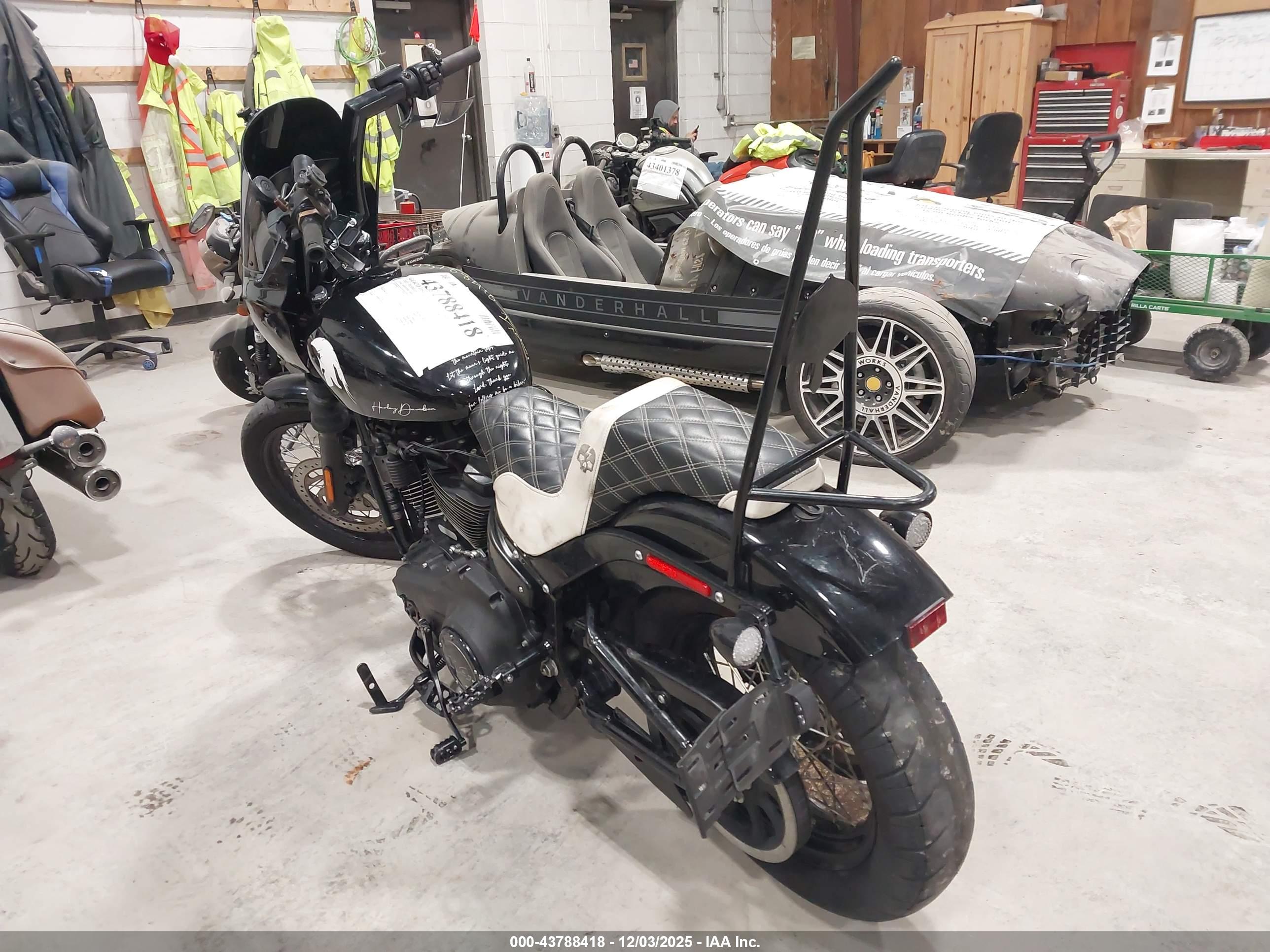 HARLEY-DAVIDSON FXBBS image 3