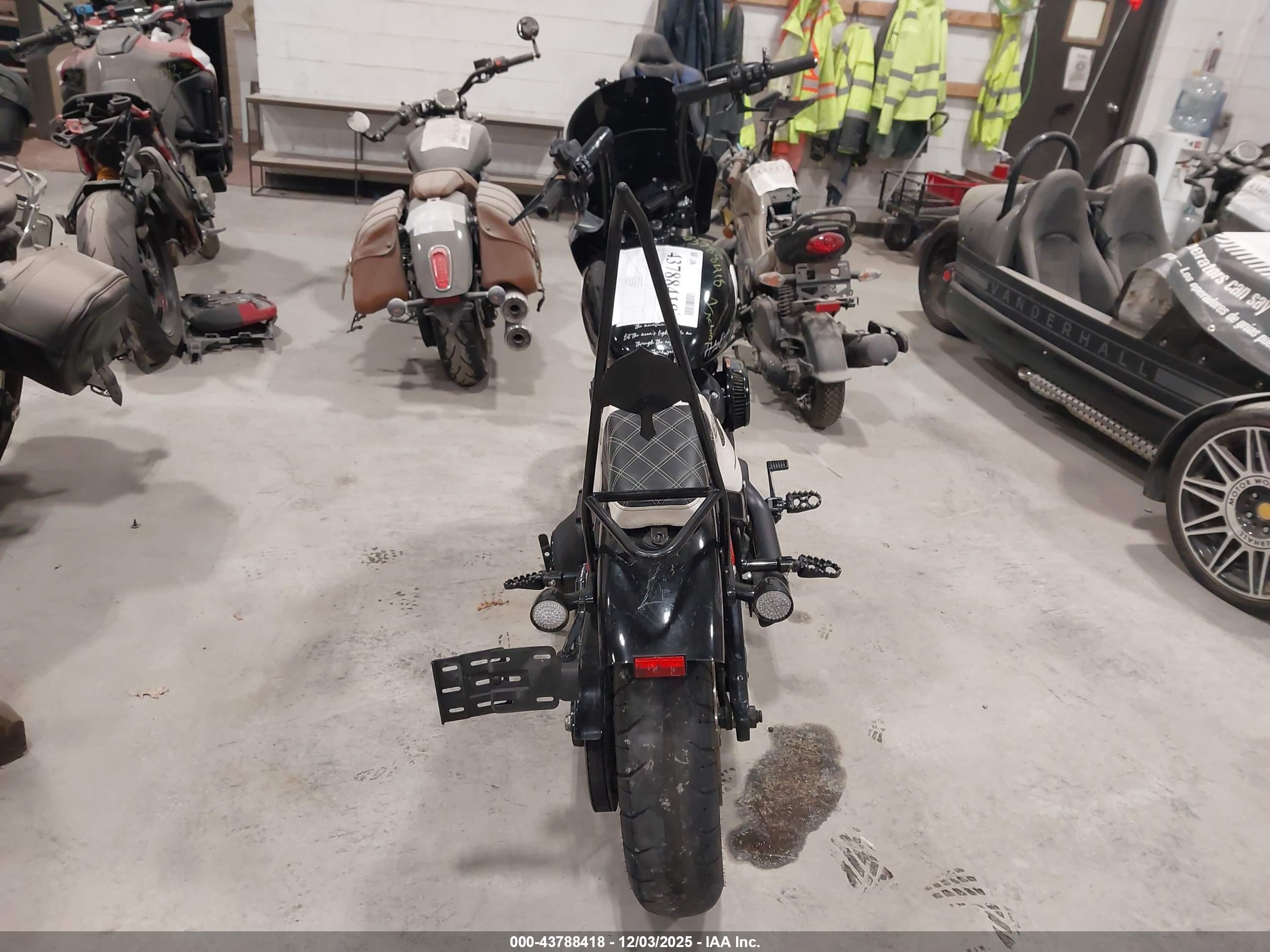 HARLEY-DAVIDSON FXBBS image 6