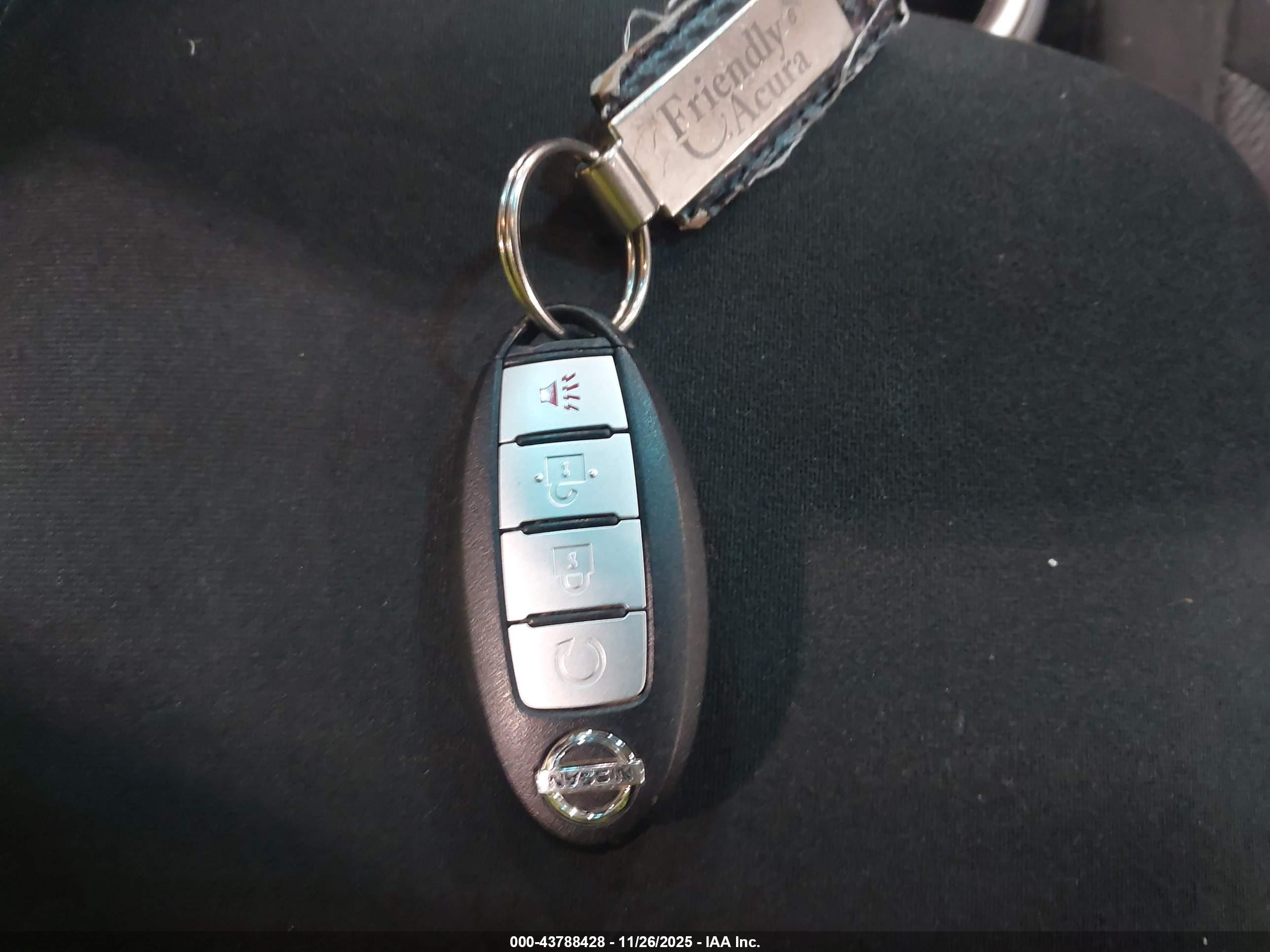 NISSAN PATHFINDER image 11
