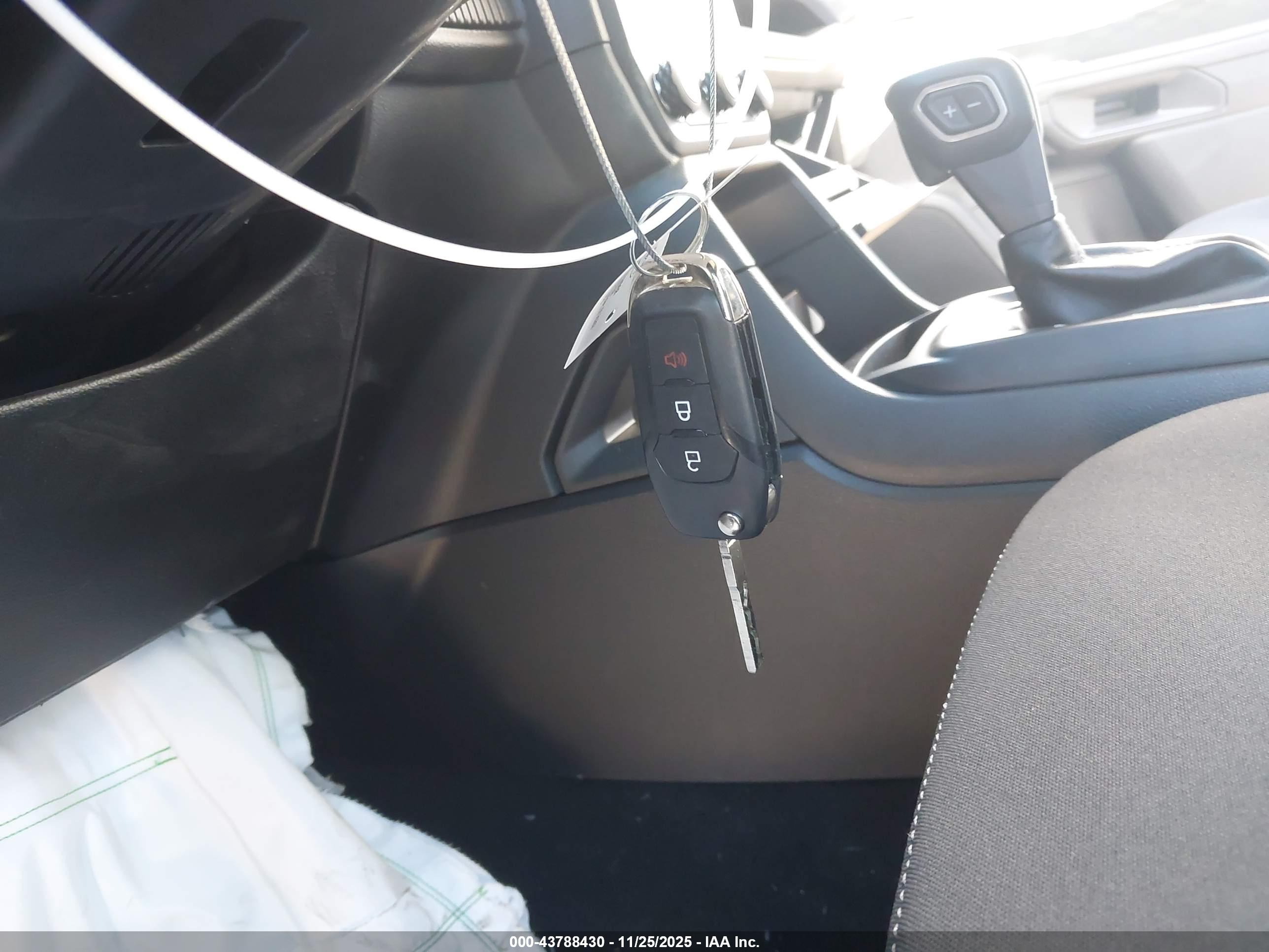 FORD RANGER image 11