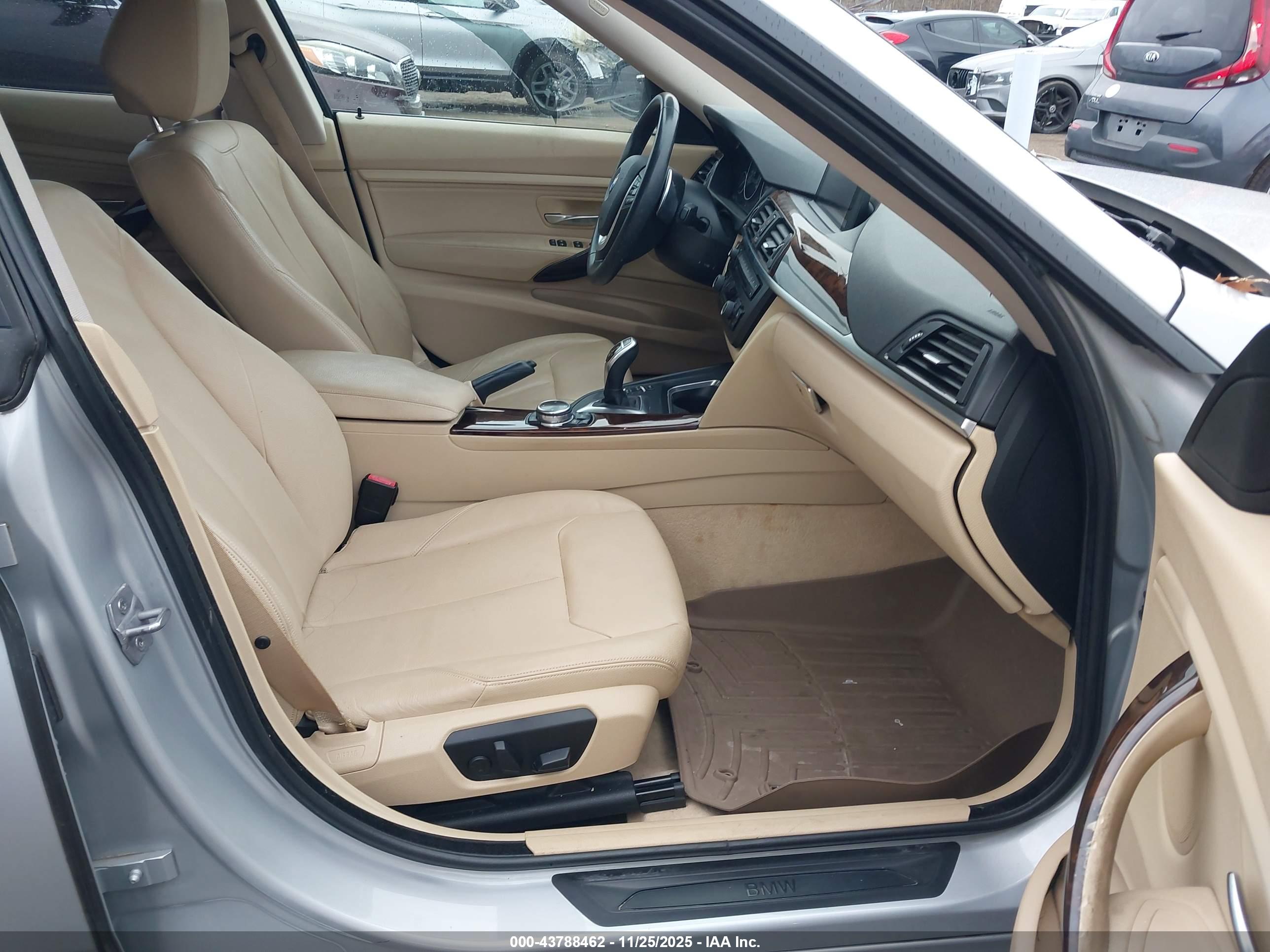 BMW 328I image 5