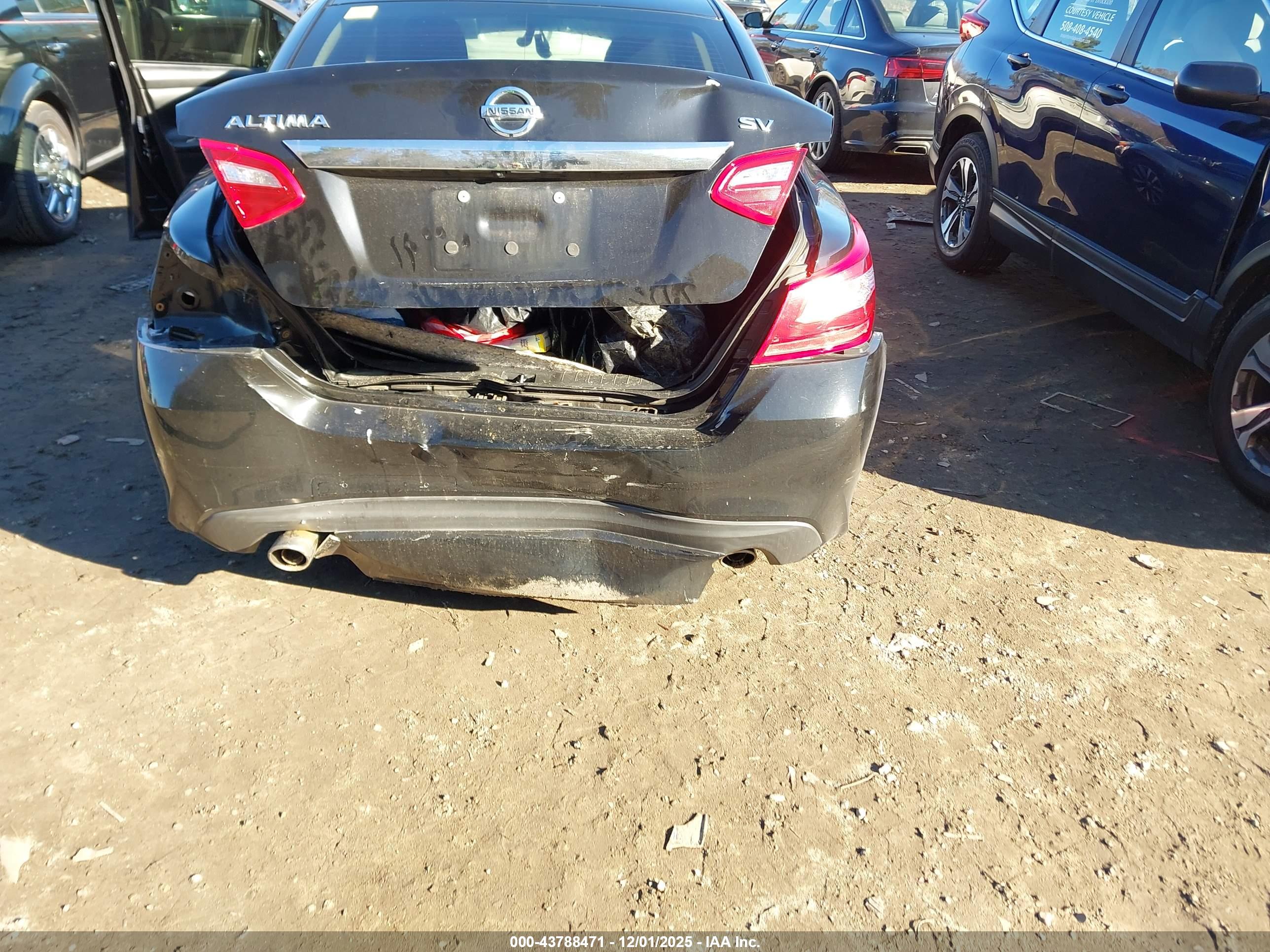 NISSAN ALTIMA image 6