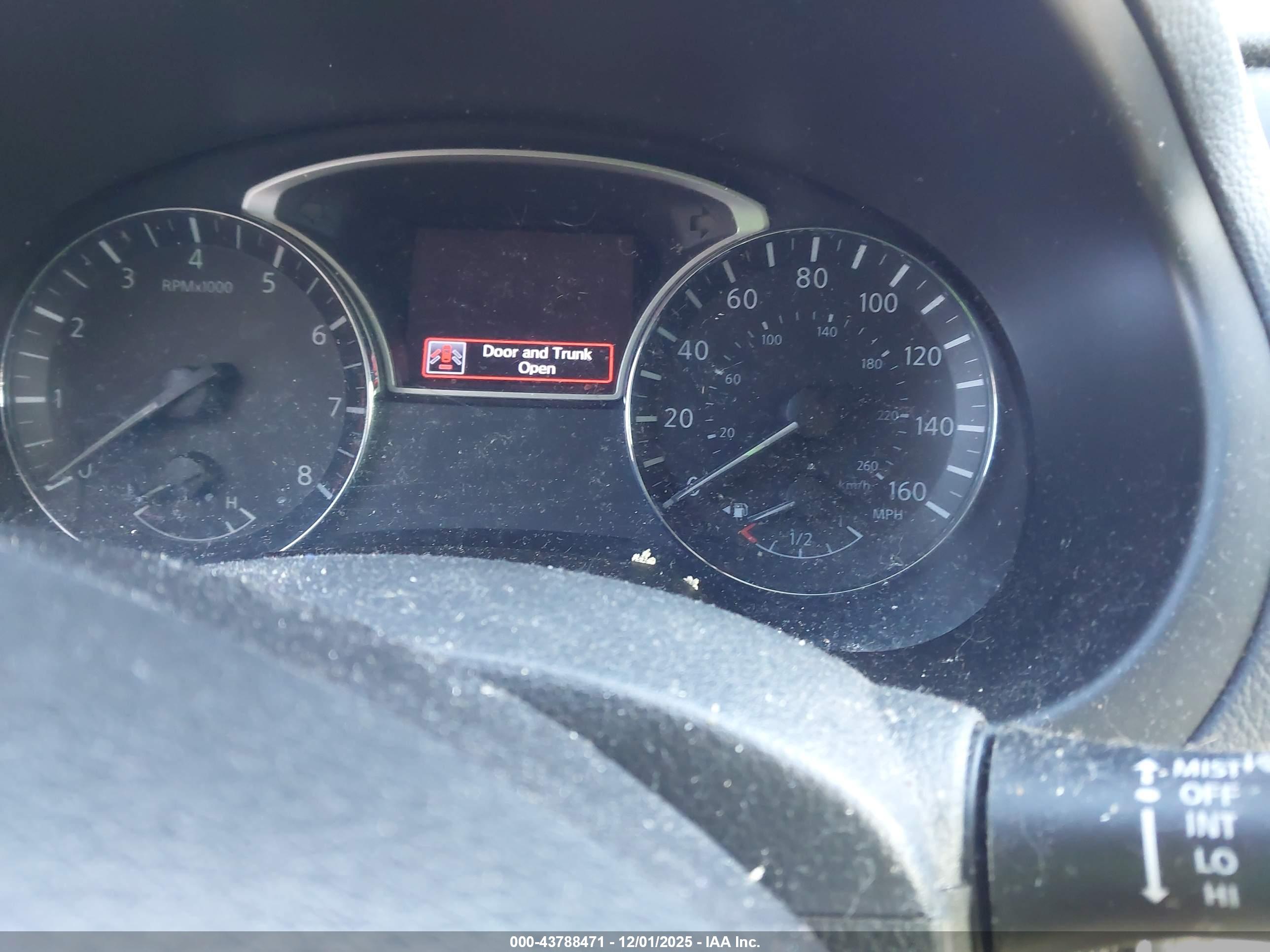 NISSAN ALTIMA image 7