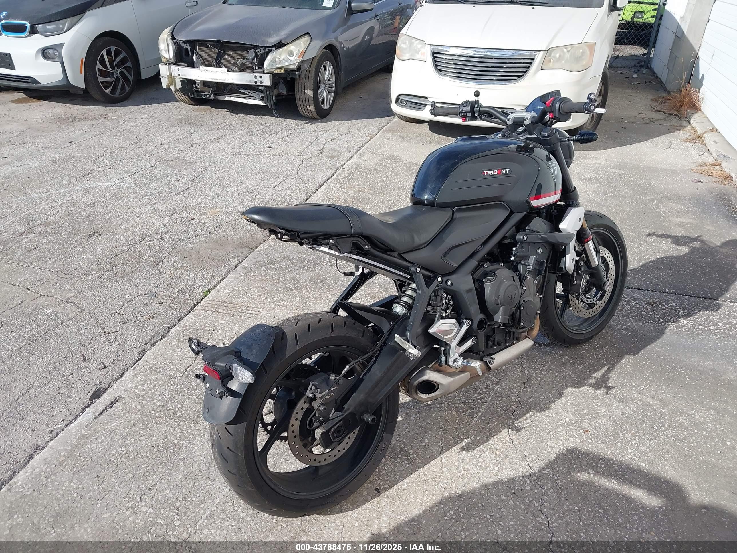 TRIUMPH MOTORCYCLE image 4