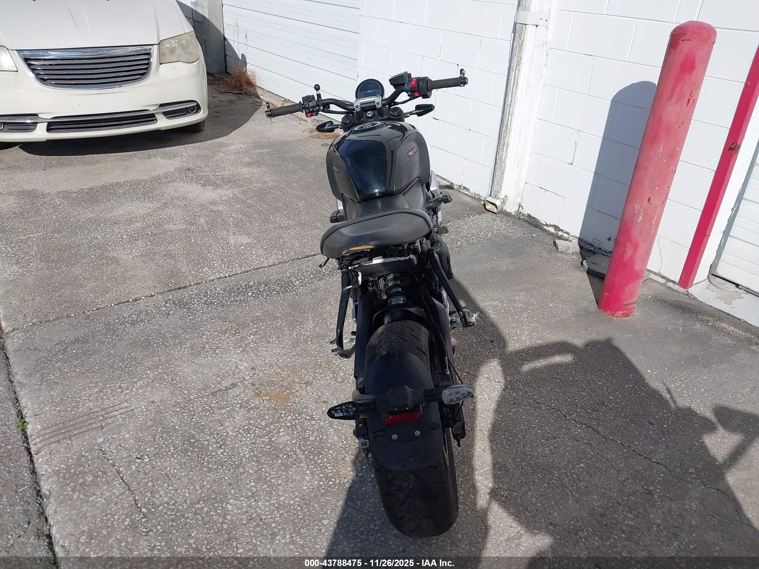 TRIUMPH MOTORCYCLE image 6
