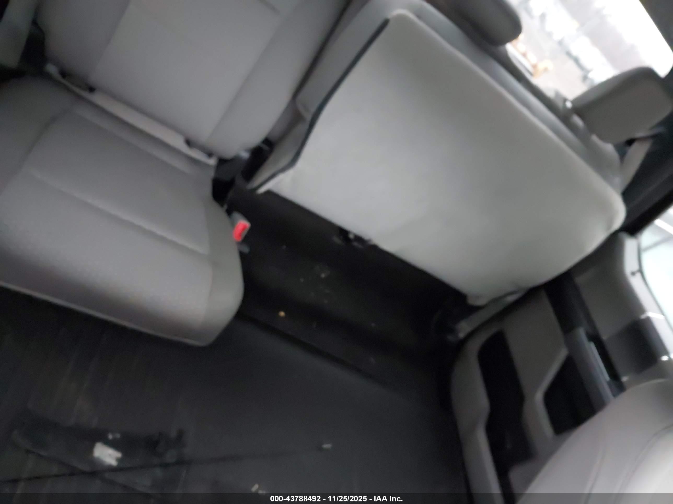 FORD F-150 image 8