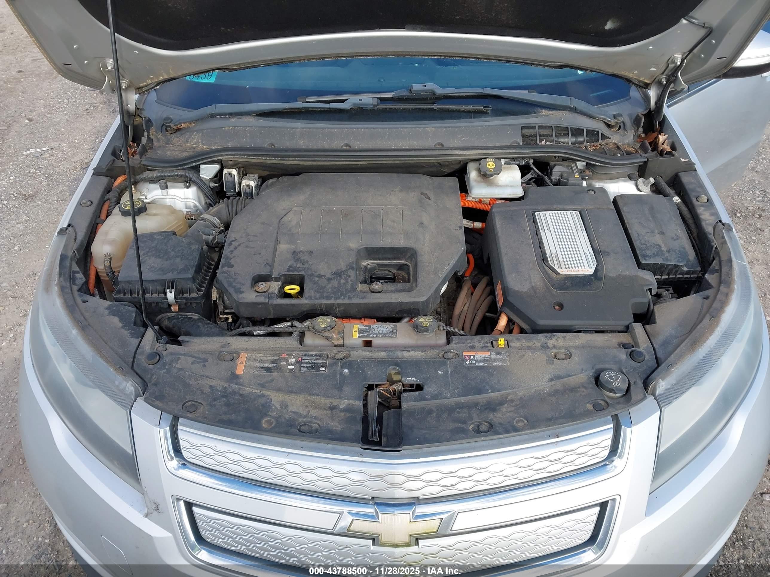 CHEVROLET VOLT image 10