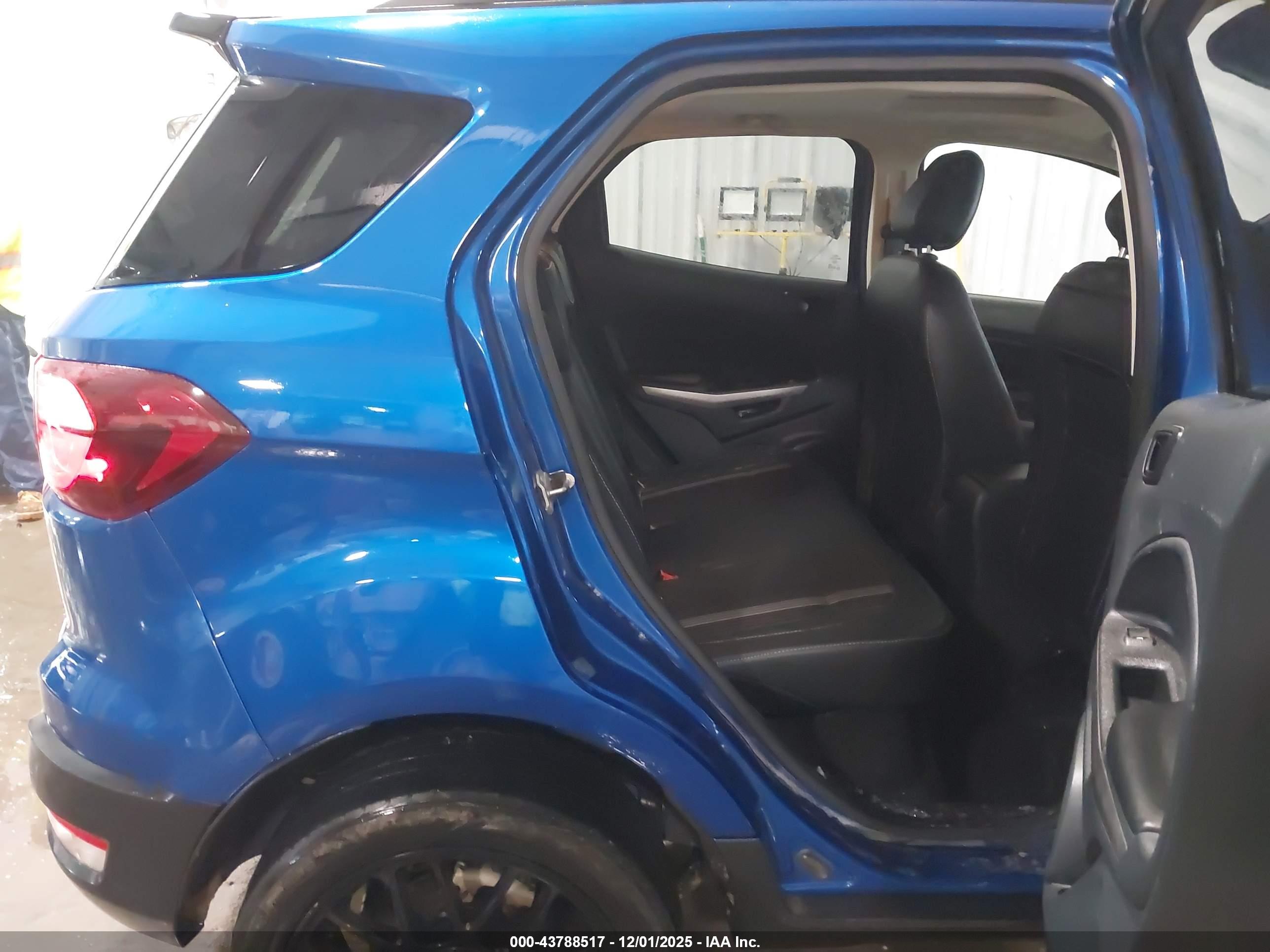 FORD ECOSPORT image 8