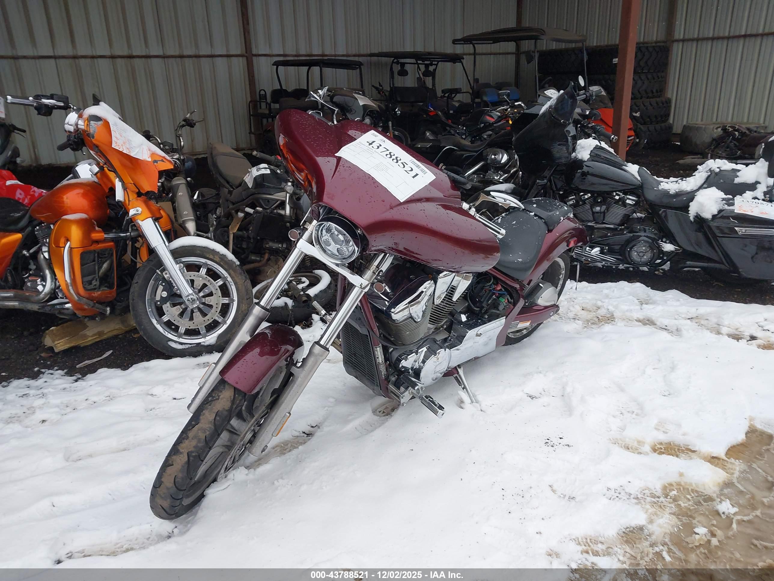 HONDA VT1300 image 2
