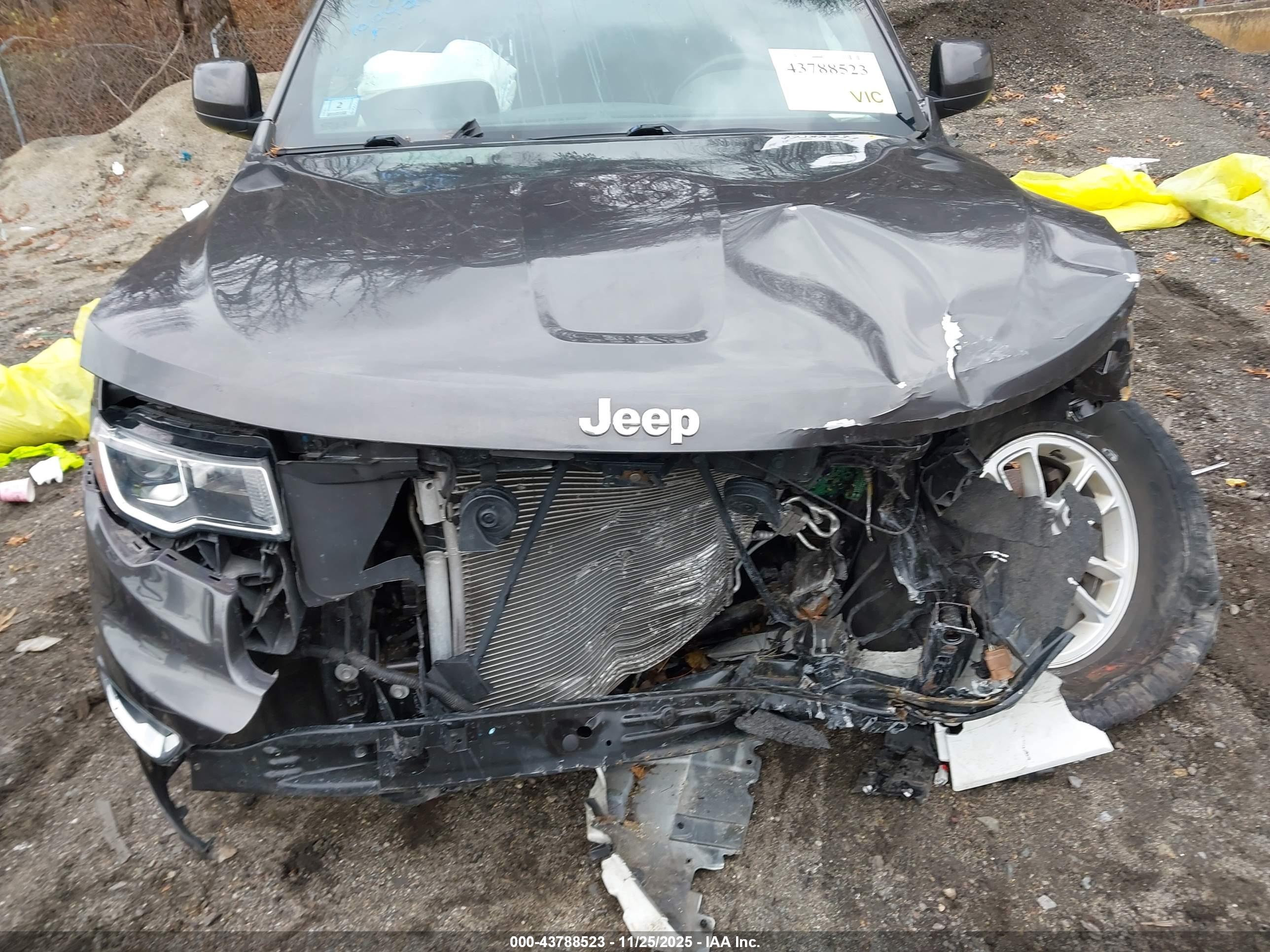 JEEP GRAND image 6