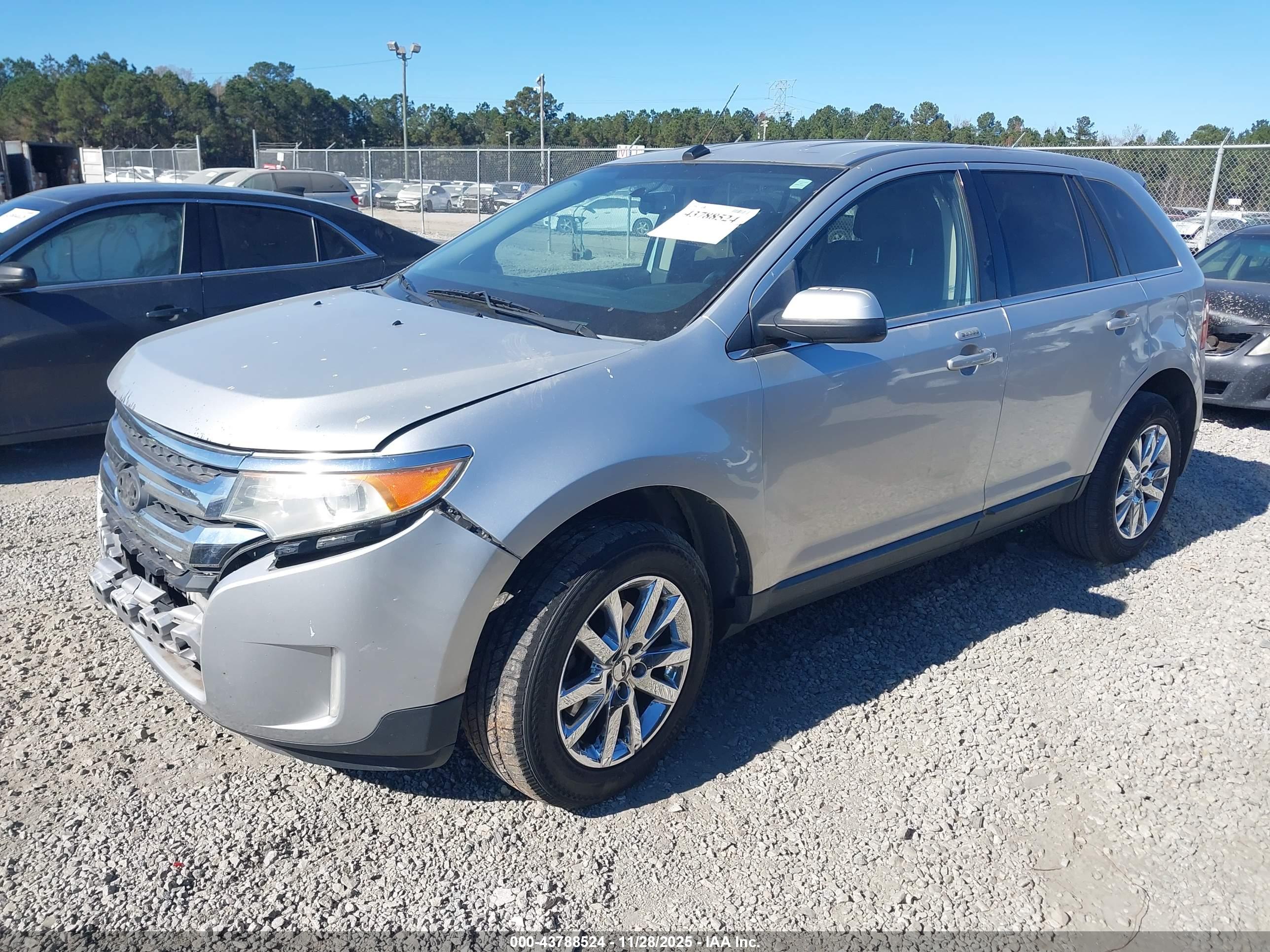 FORD EDGE image 2