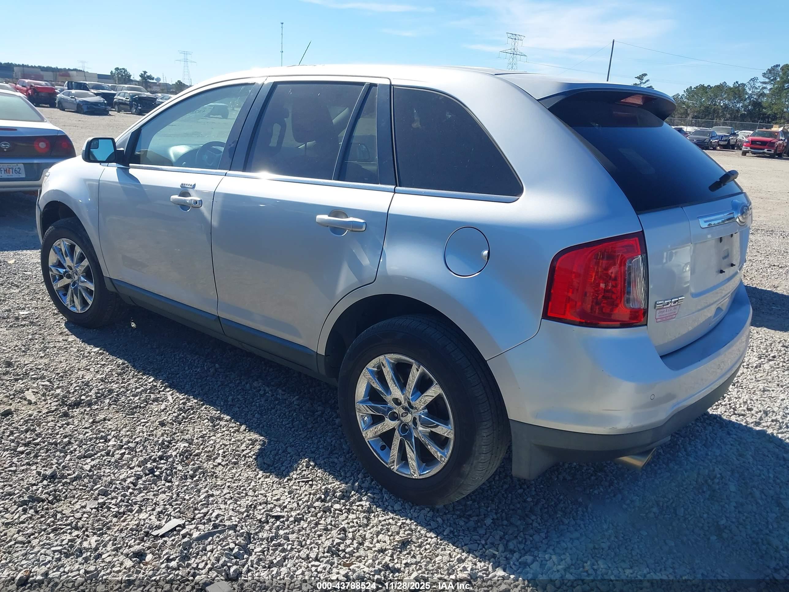 FORD EDGE image 3