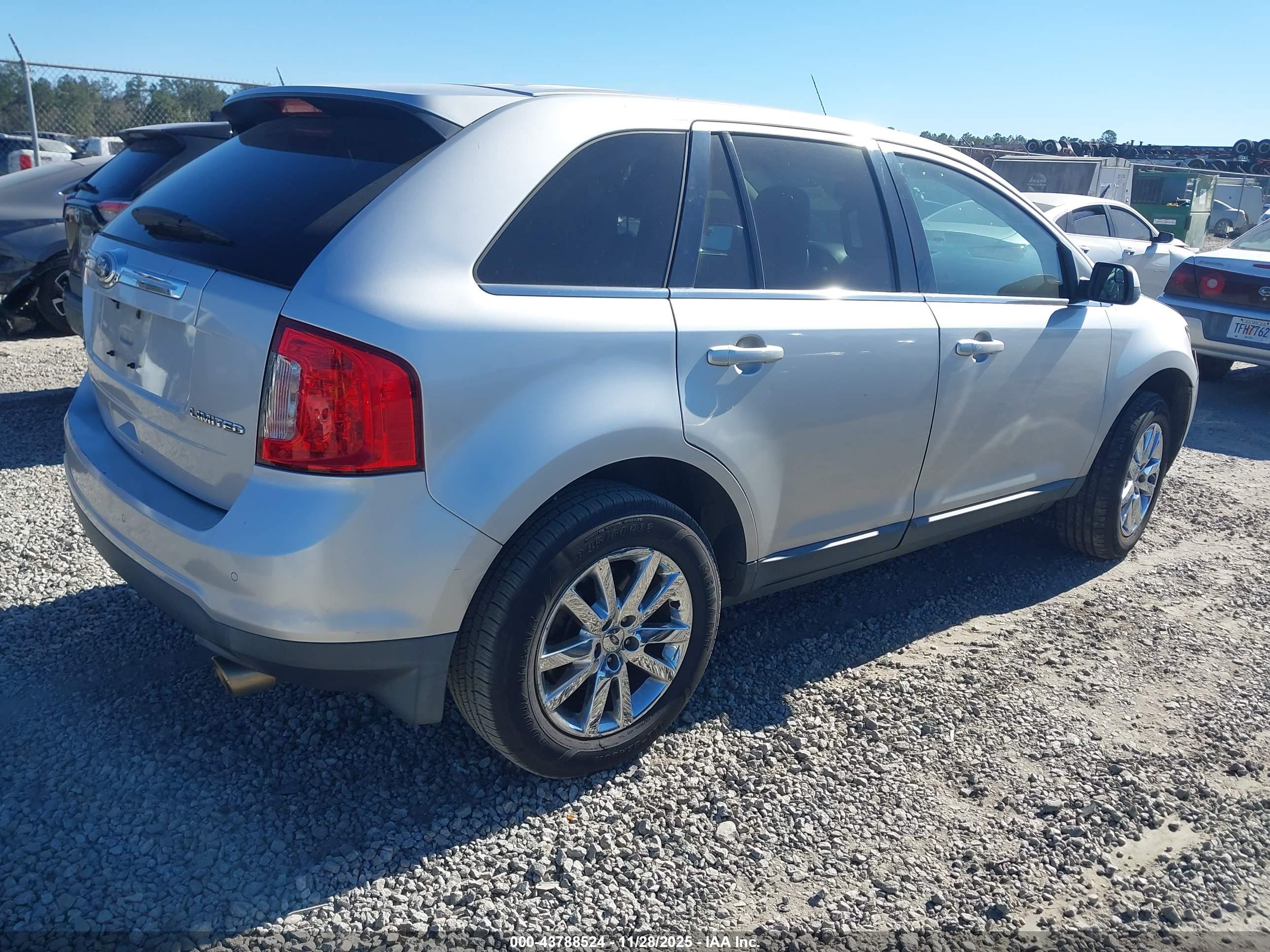 FORD EDGE image 4