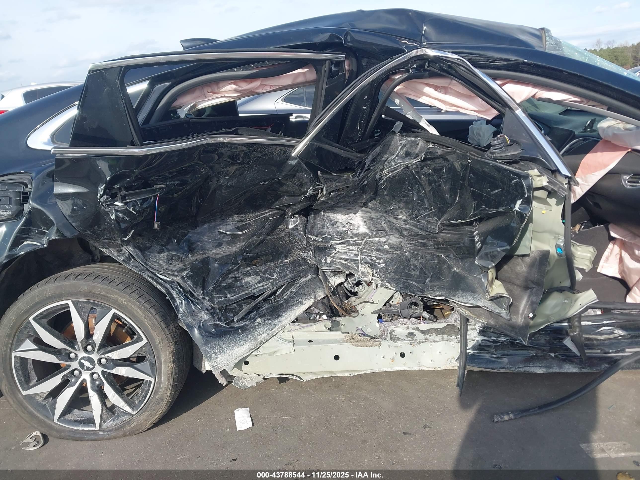 CHEVROLET MALIBU image 6