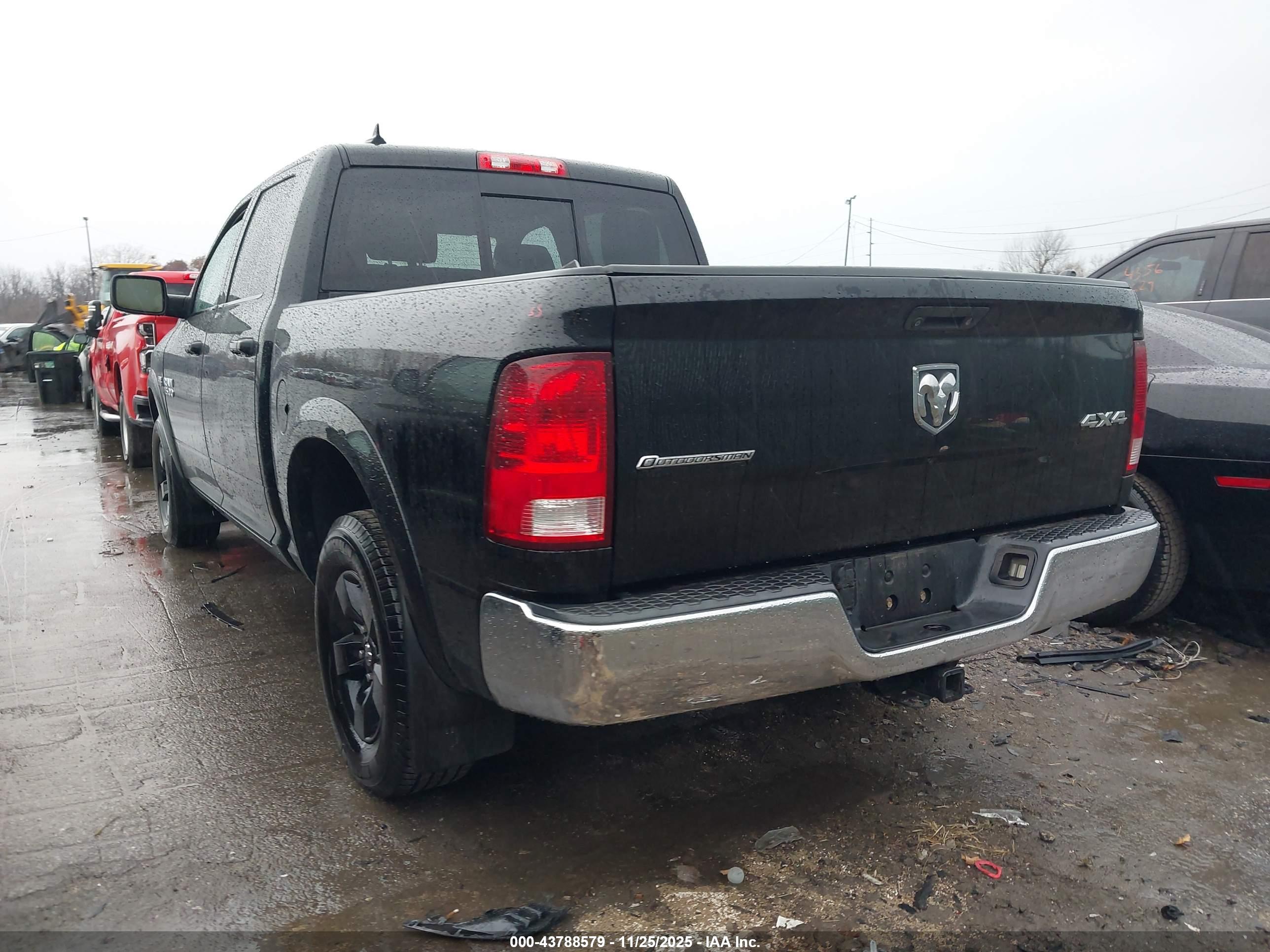 RAM 1500 image 3