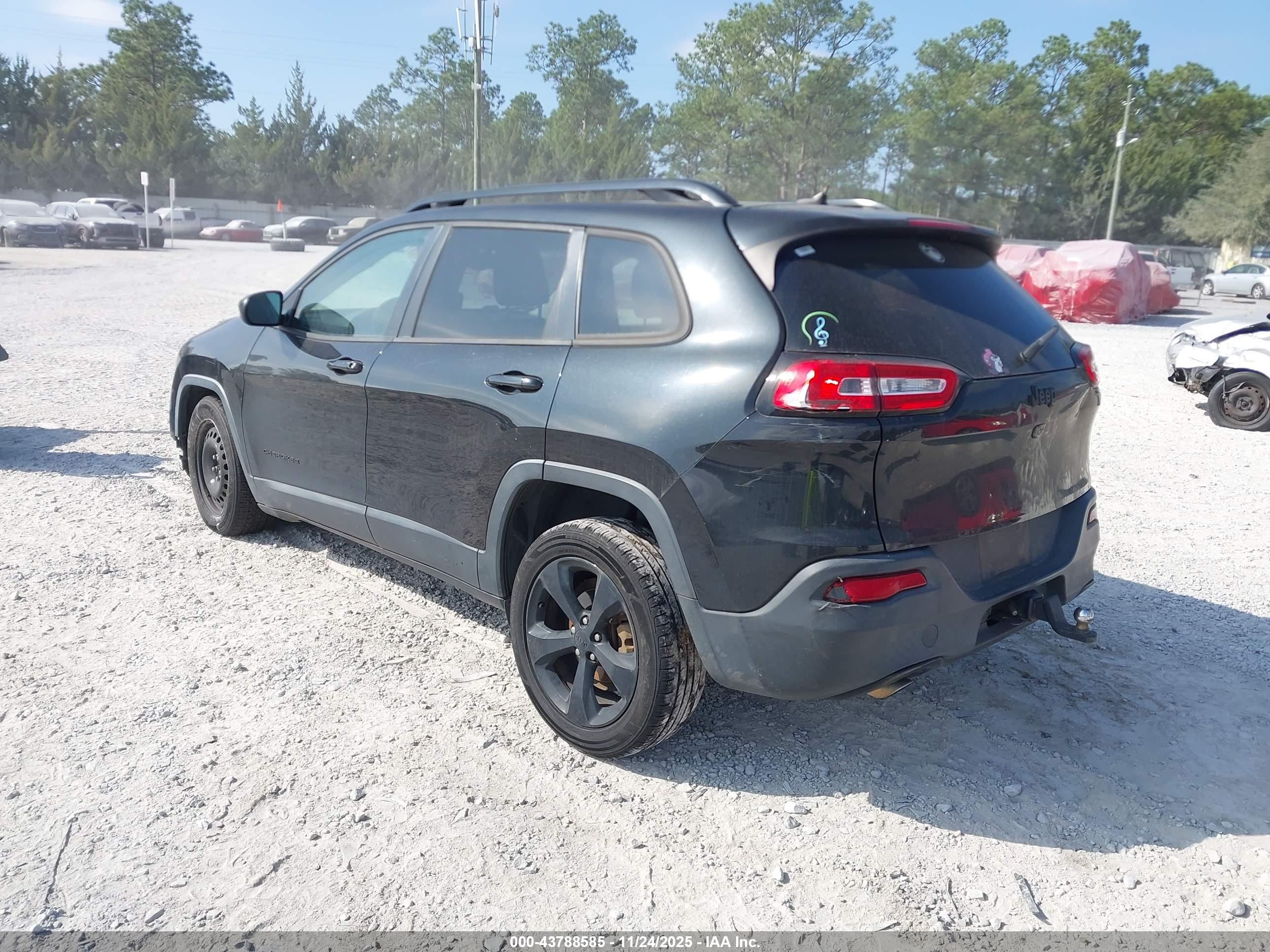 JEEP CHEROKEE image 3
