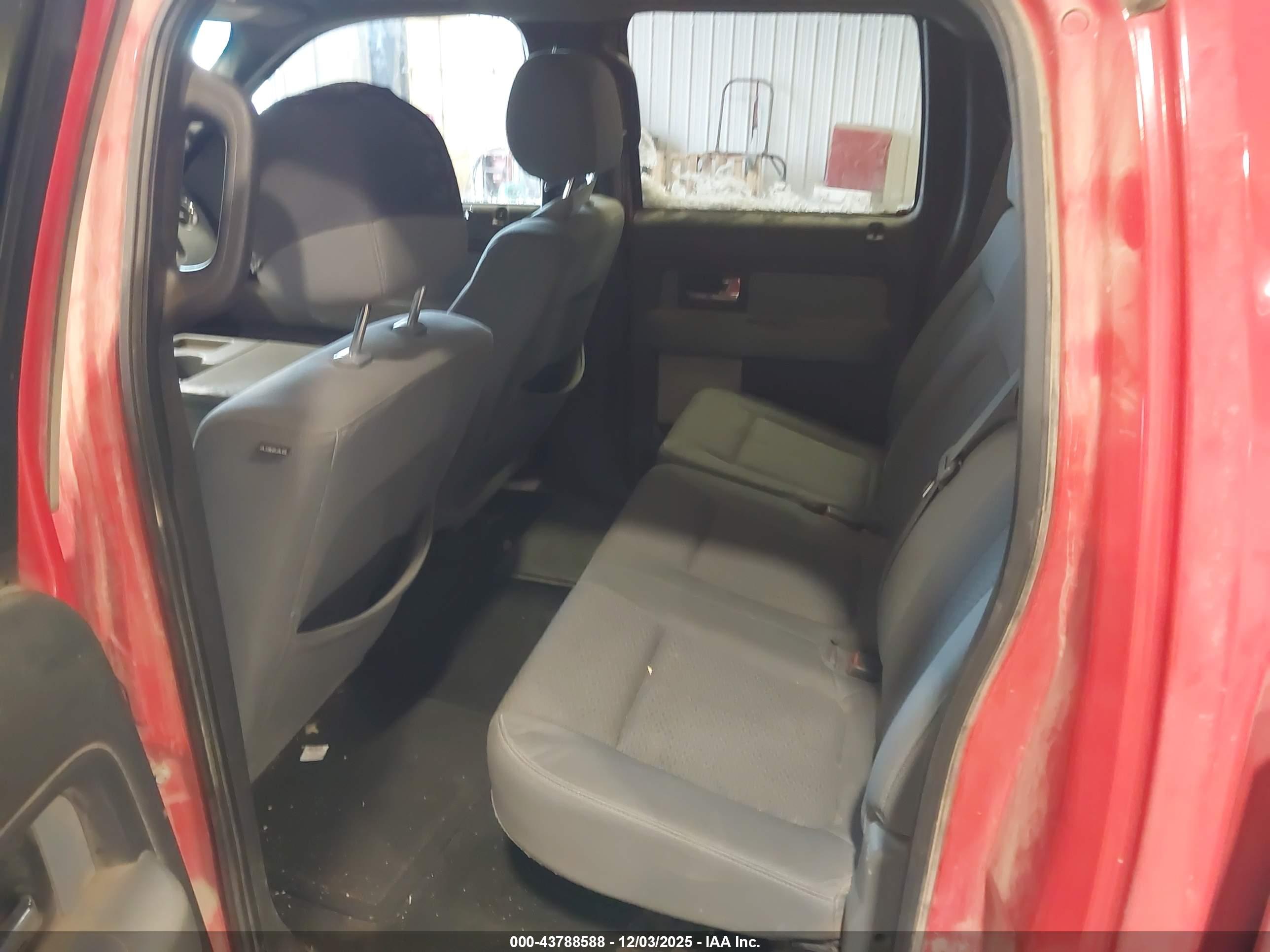 FORD F-150 image 8