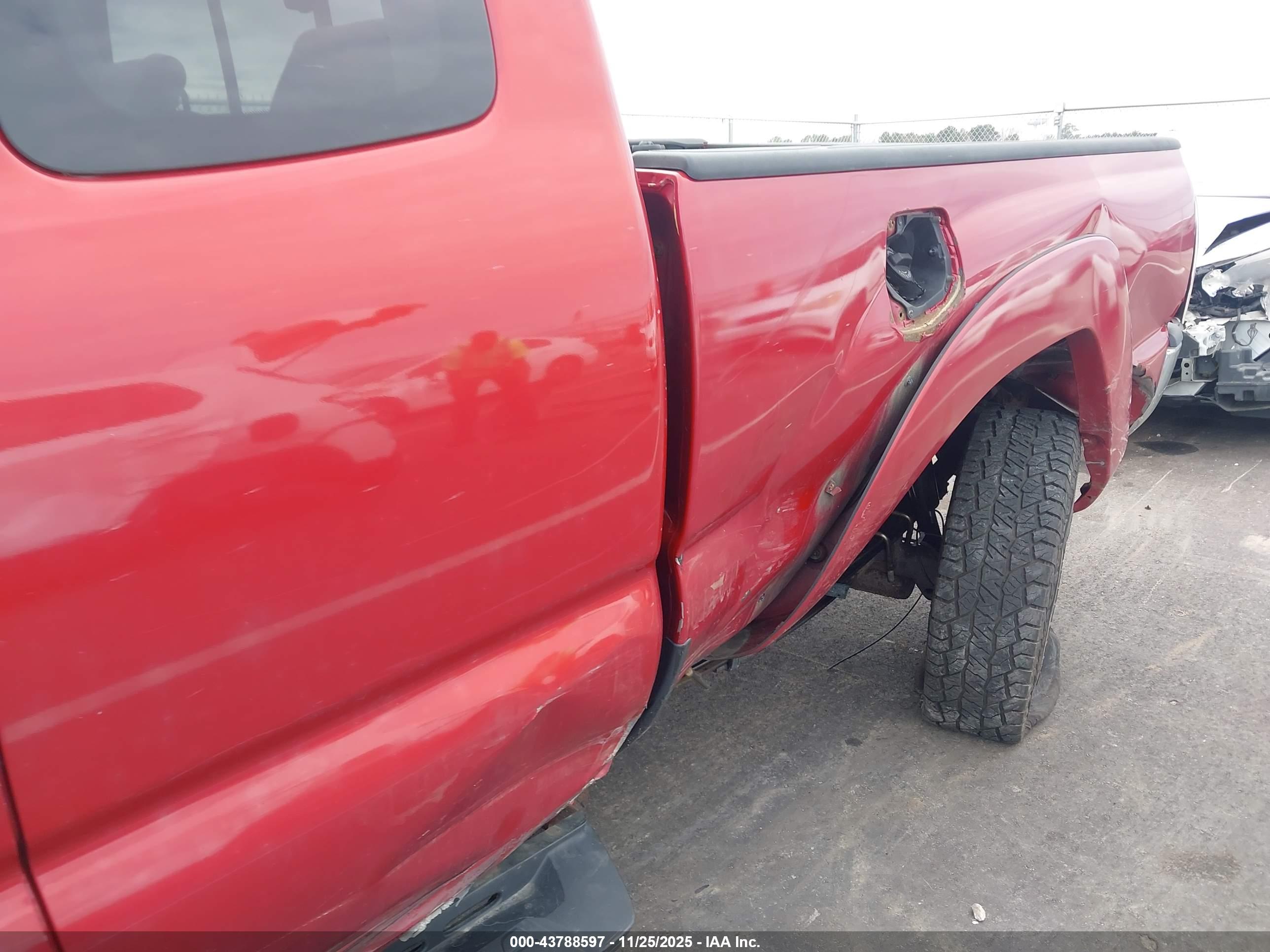 TOYOTA TACOMA image 6