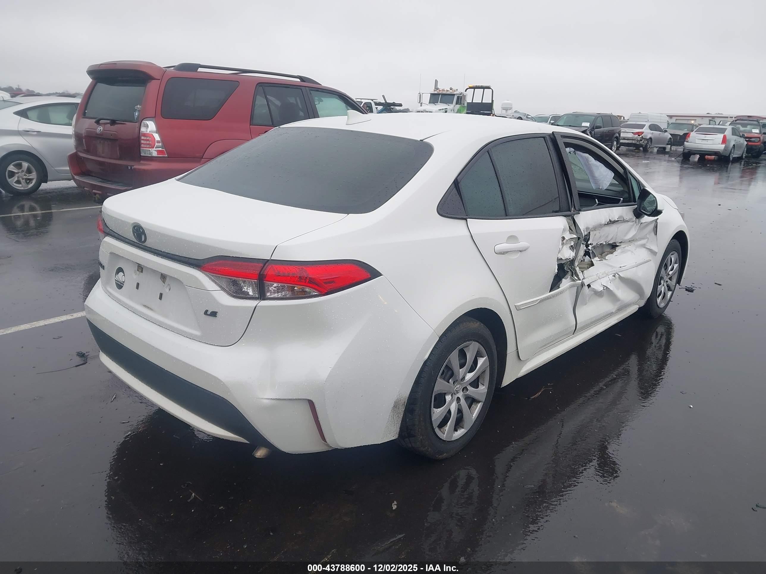 TOYOTA COROLLA image 4