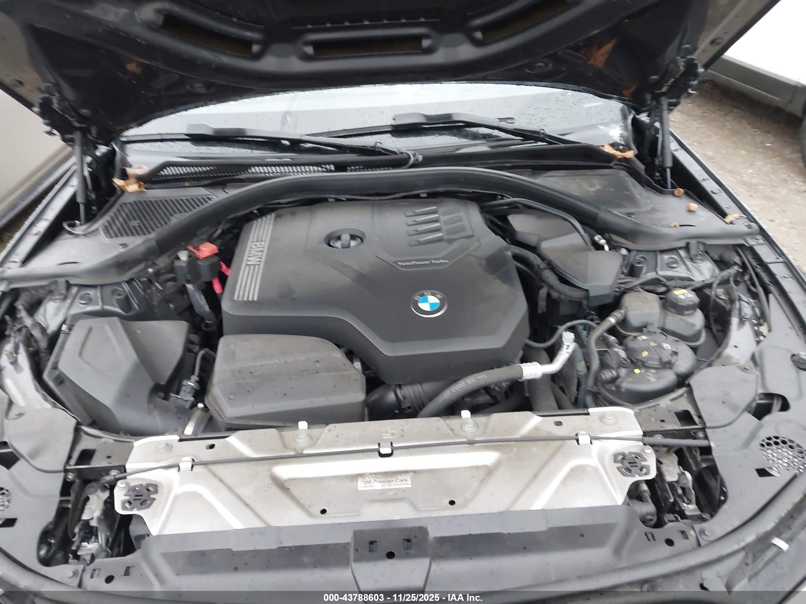BMW 330I image 10