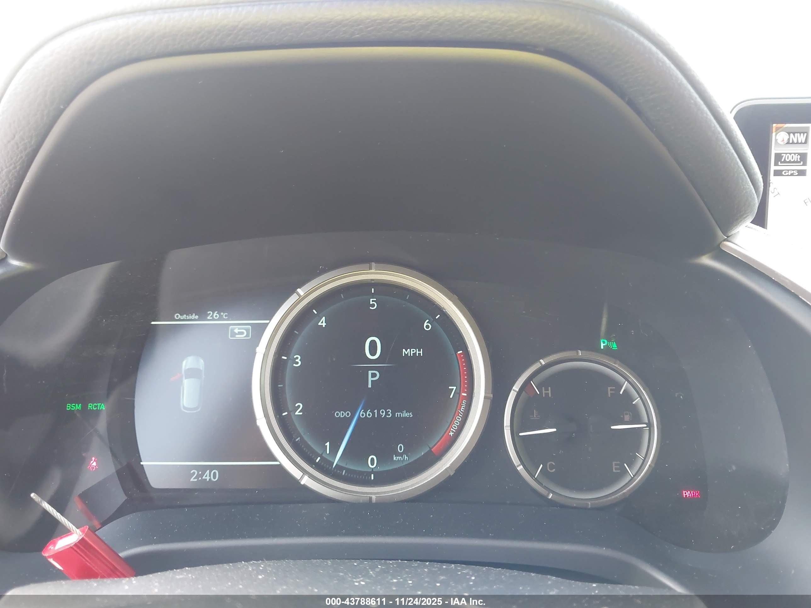LEXUS RX image 7
