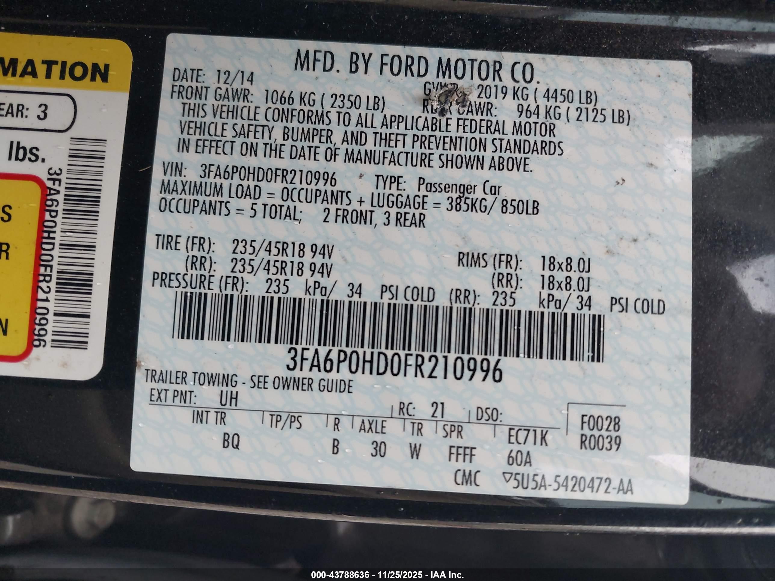 FORD FUSION image 9