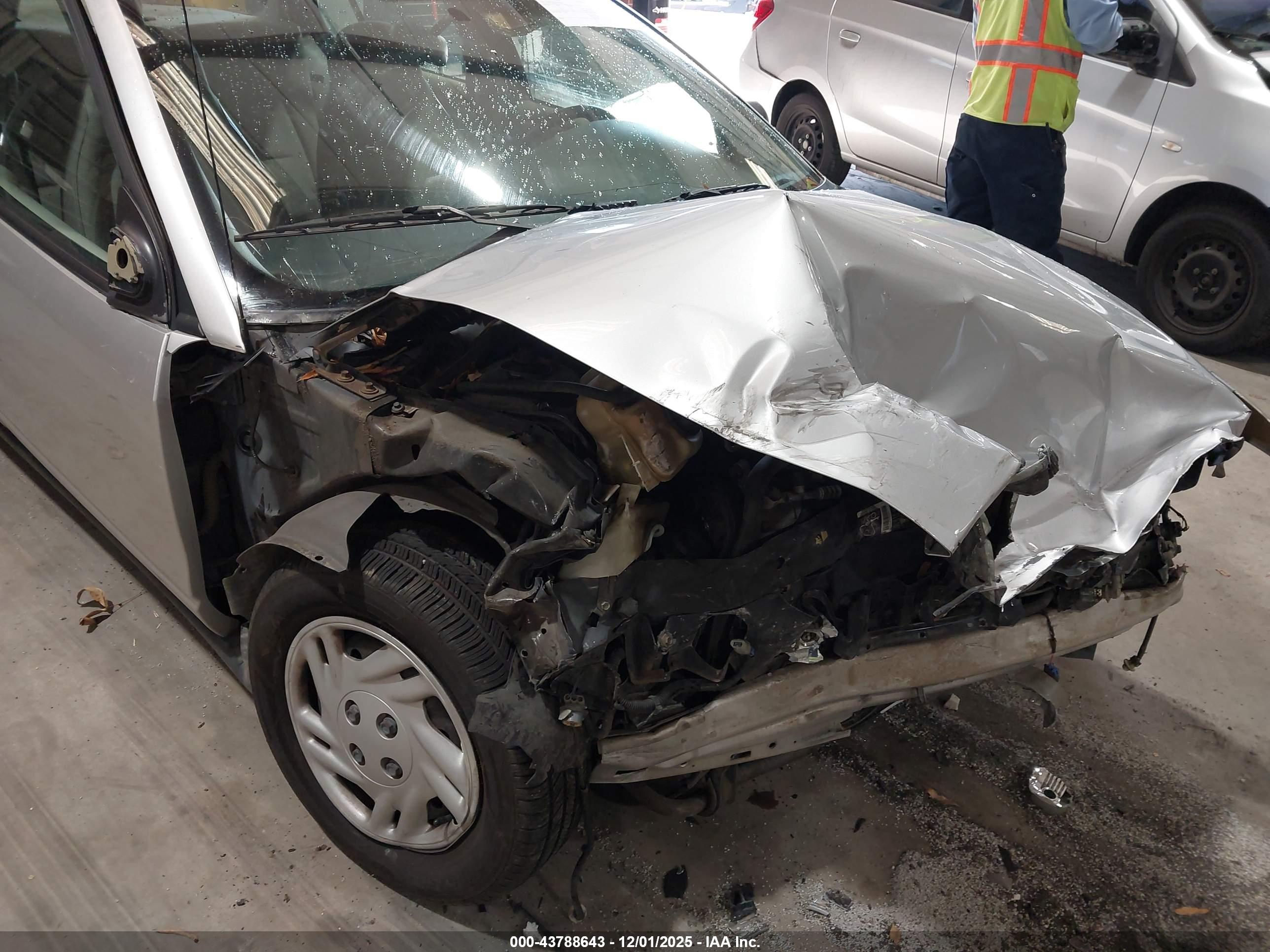 SATURN S-SERIES image 6