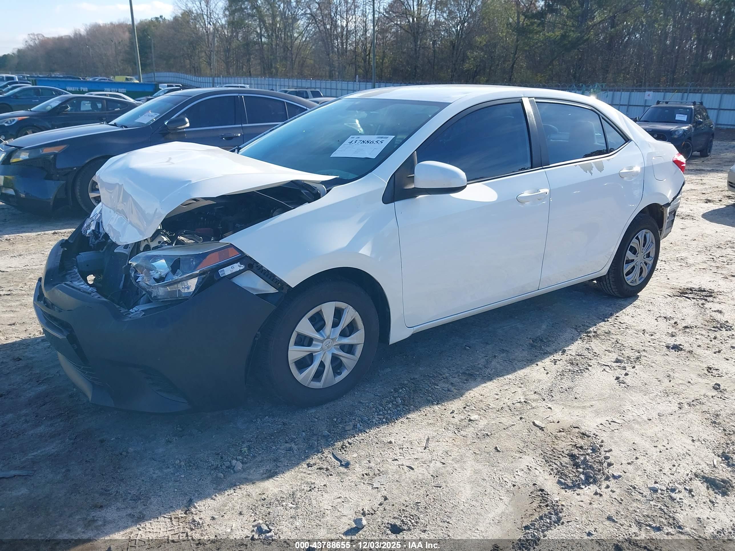 TOYOTA COROLLA image 2