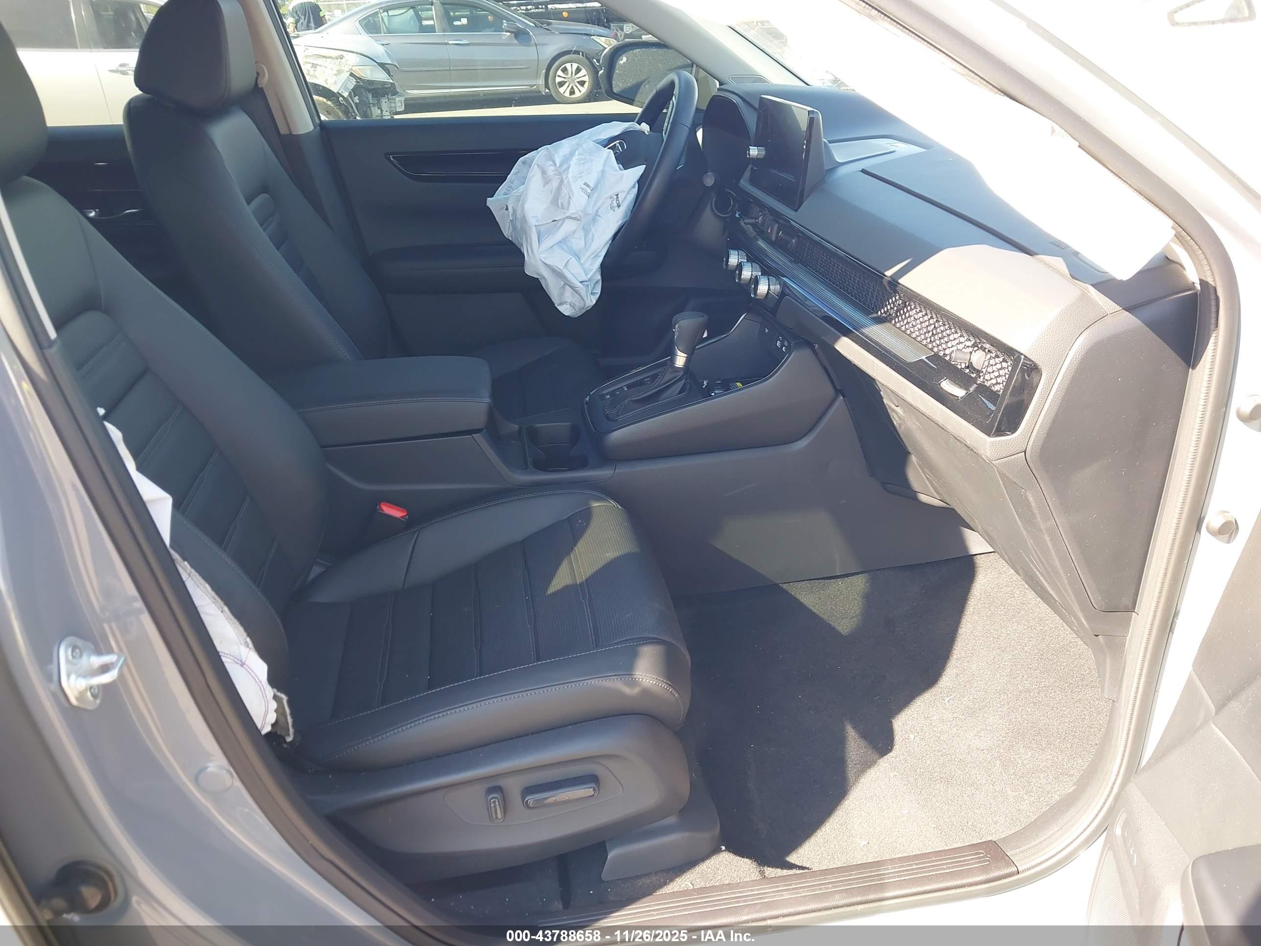 HONDA CR-V image 5