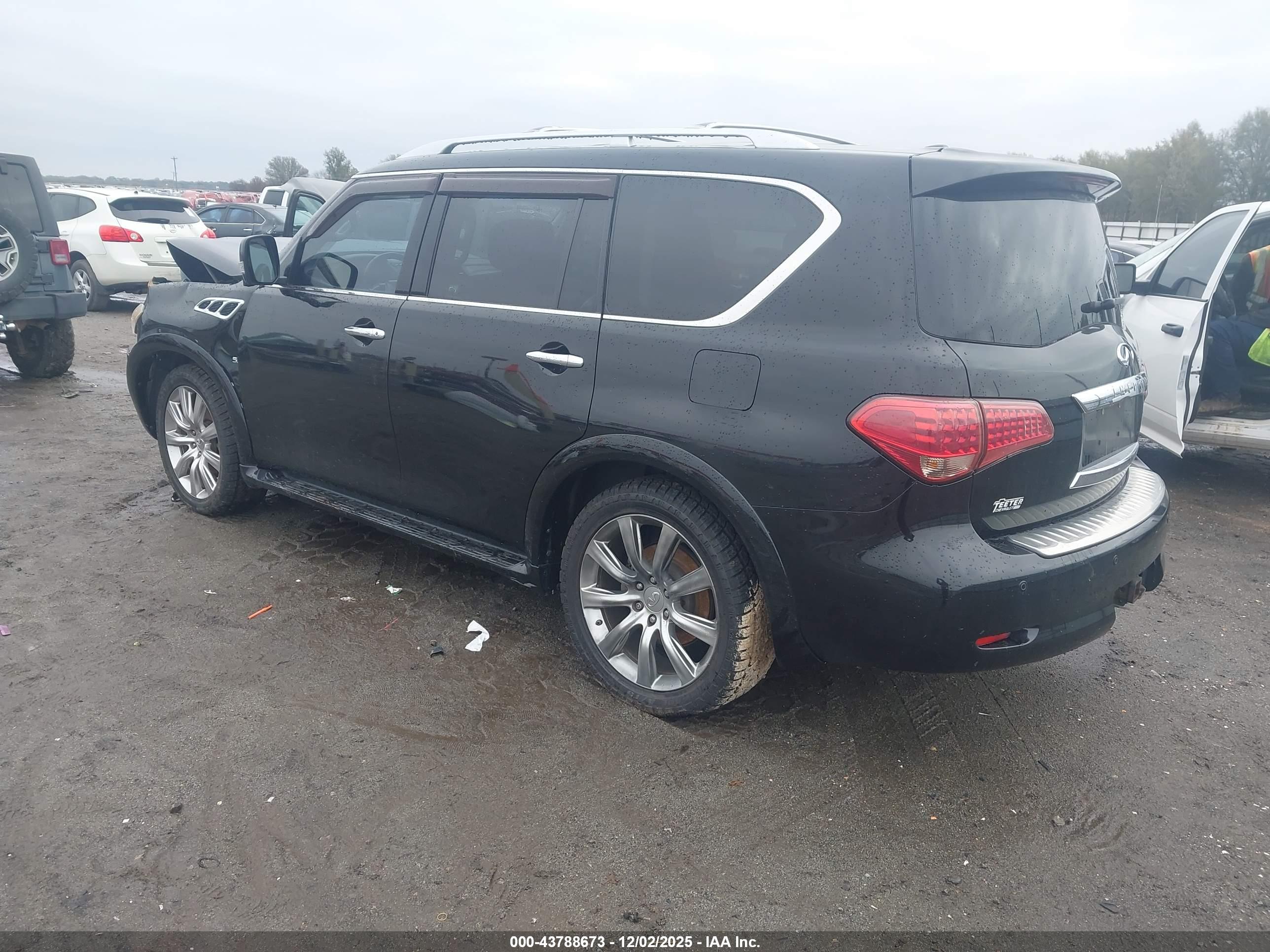 INFINITI QX80 image 3