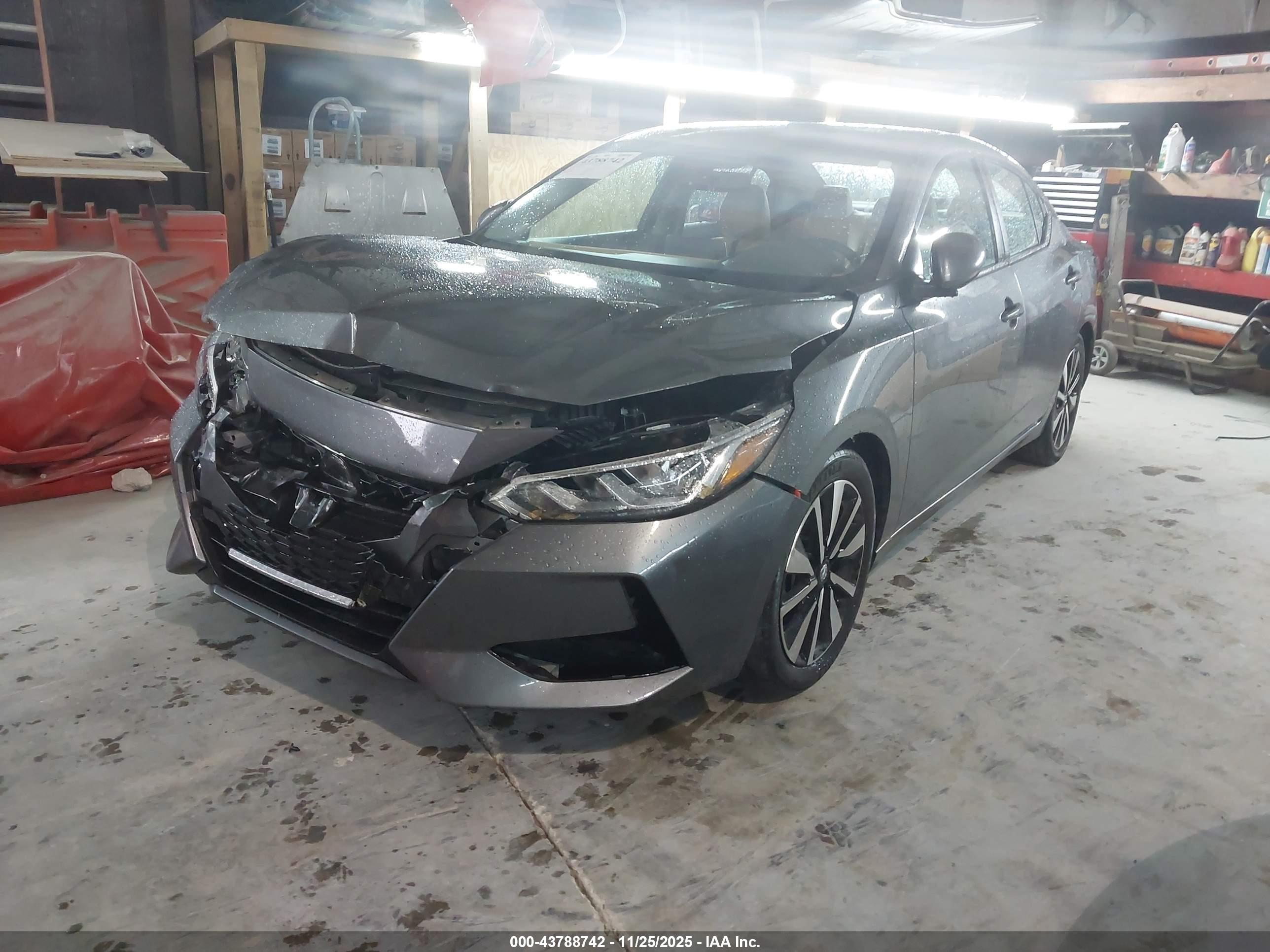 NISSAN SENTRA image 2